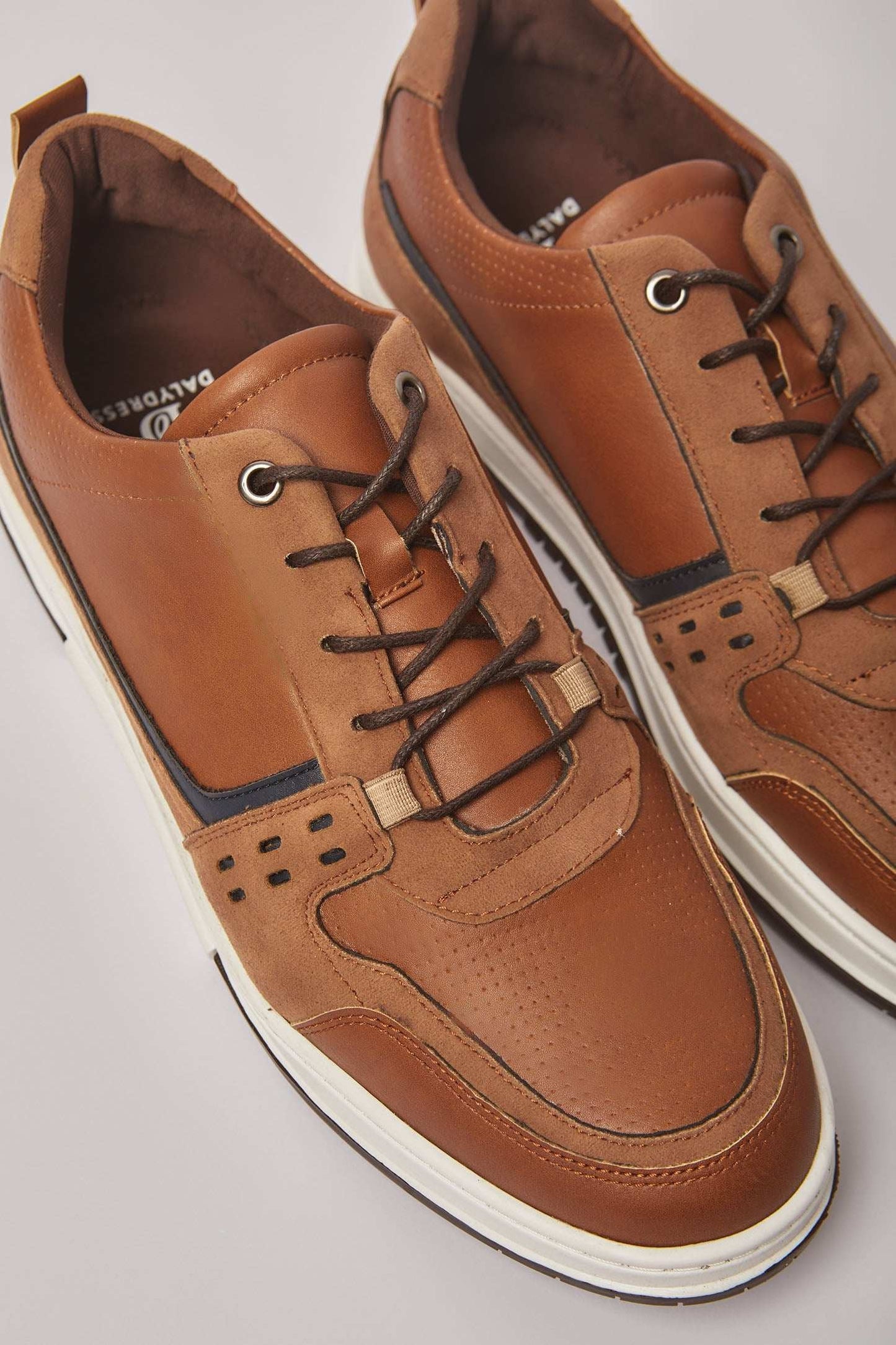 Men Shoes - Brown