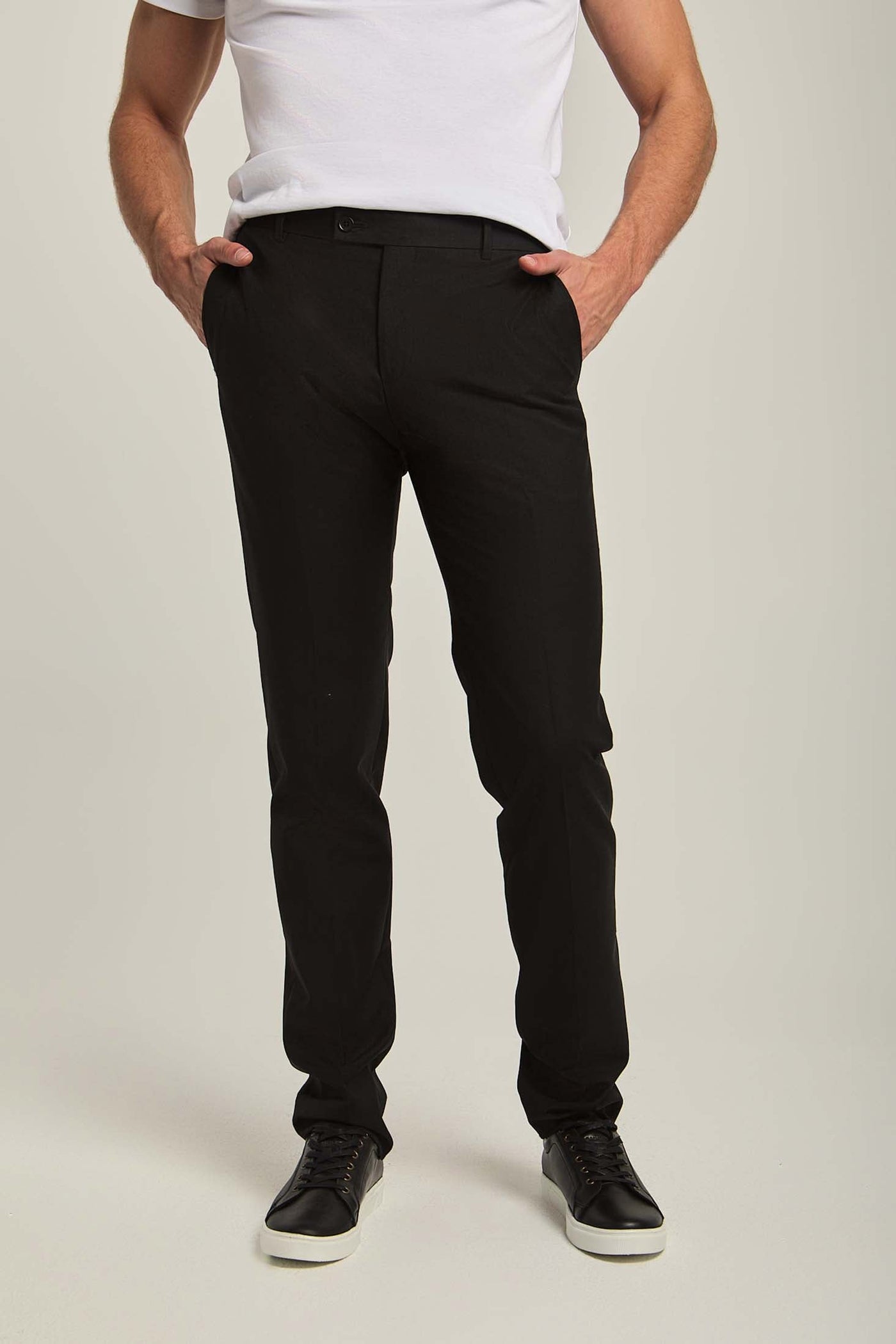 Men Regular Fit Pant - Black