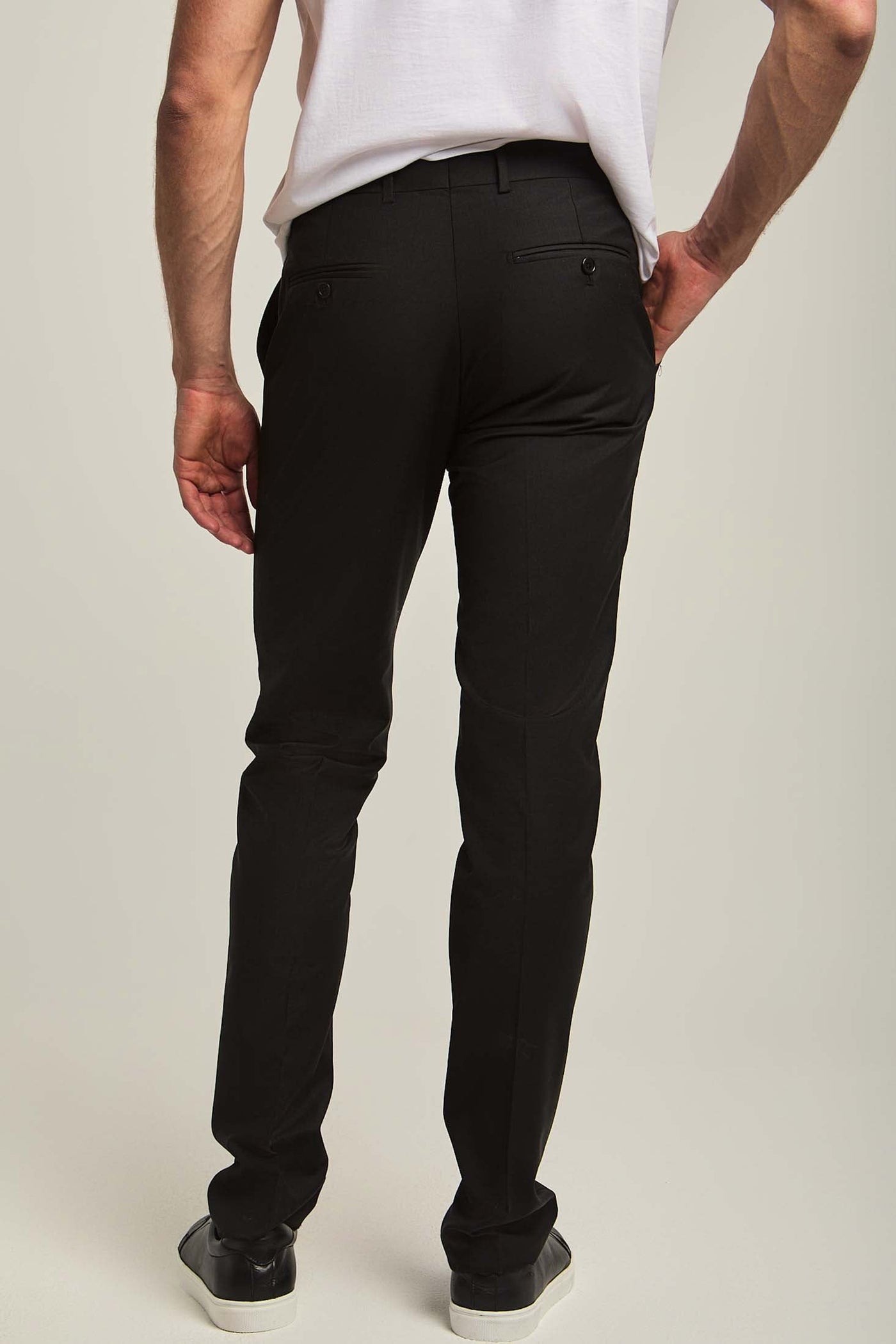 Men Regular Fit Pant - Black