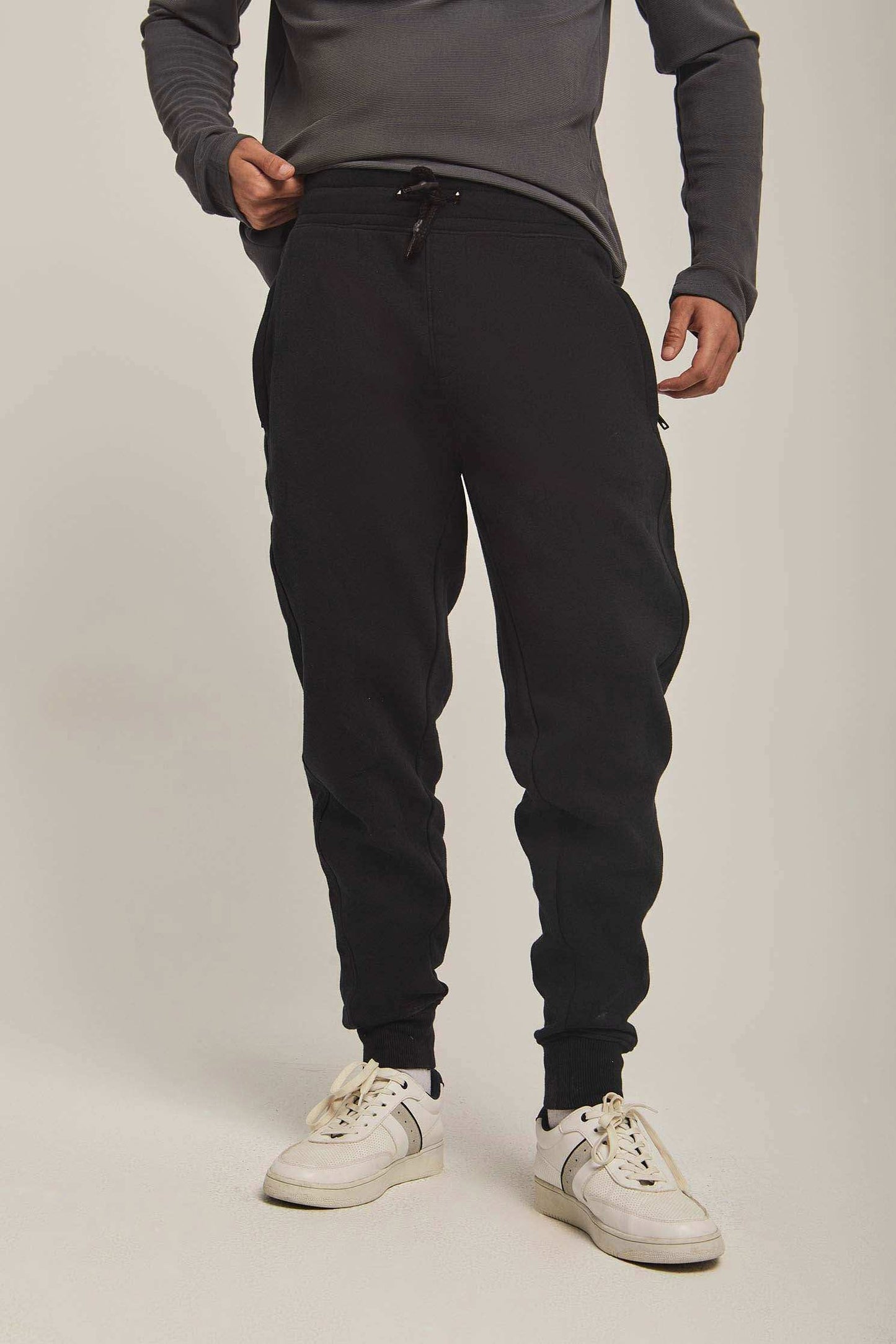 Men Regular Fit Sweat Pant - Black