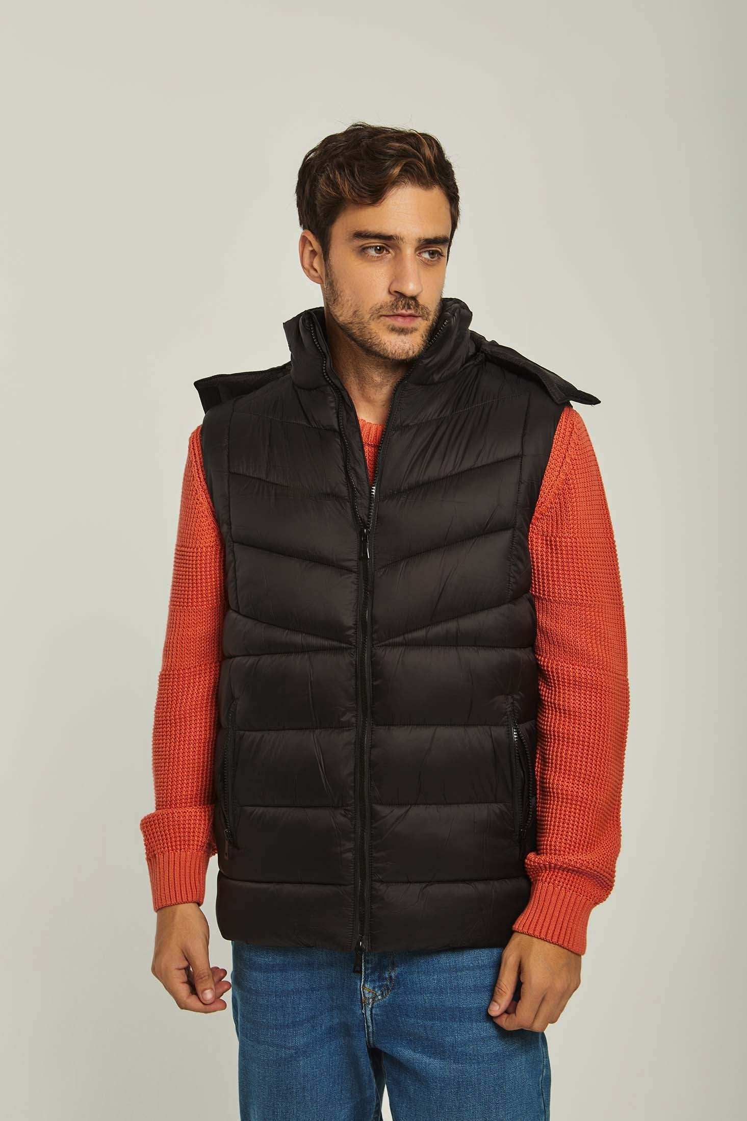 Men Regular Fit Vest - Black