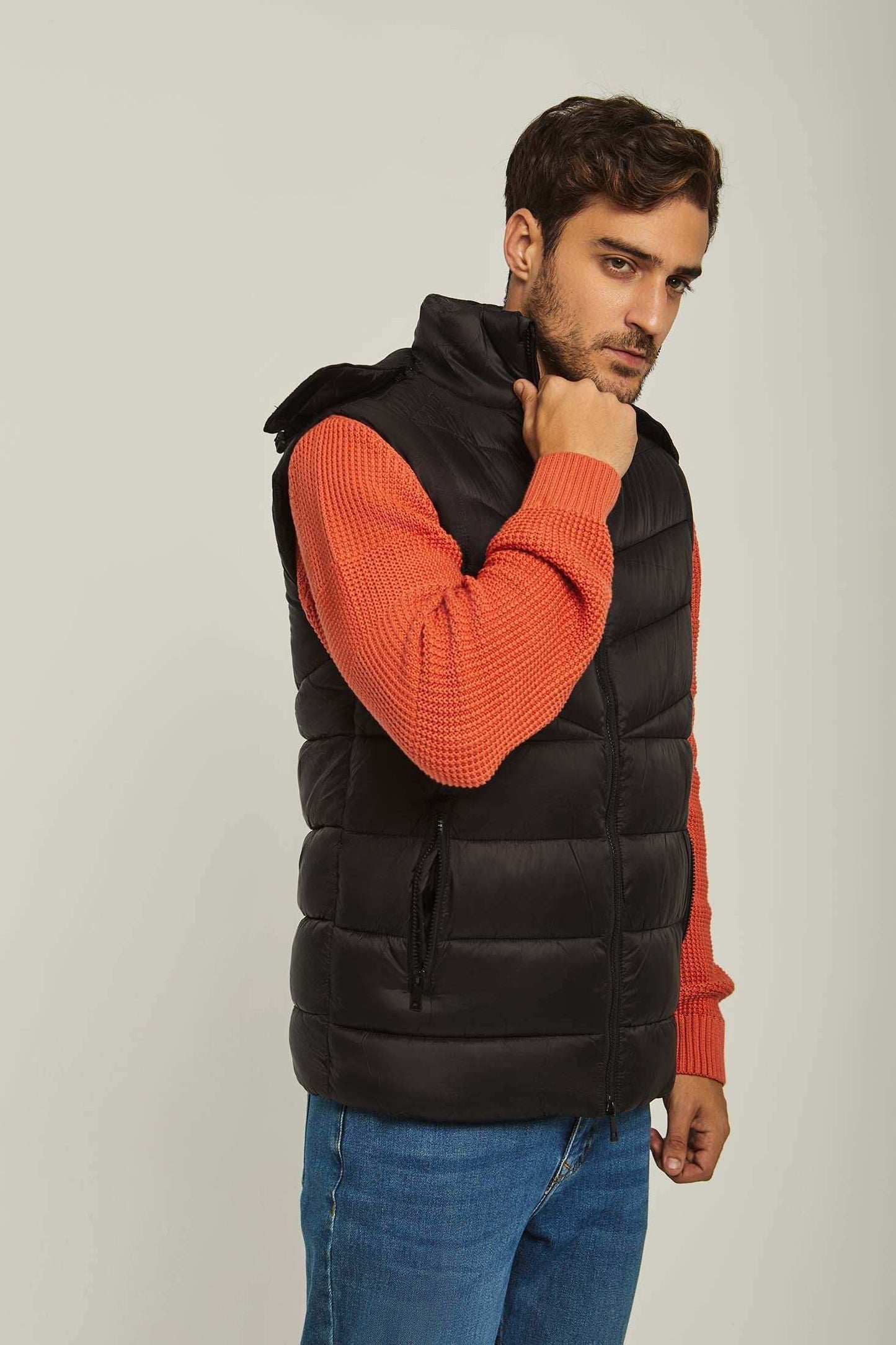Men Regular Fit Vest - Black