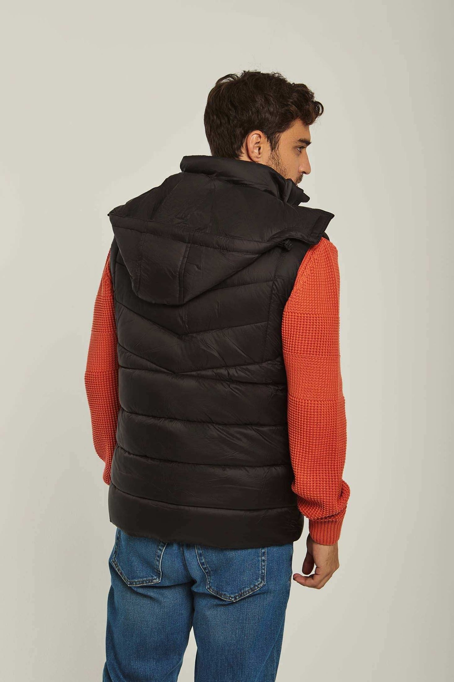 Men Regular Fit Vest - Black