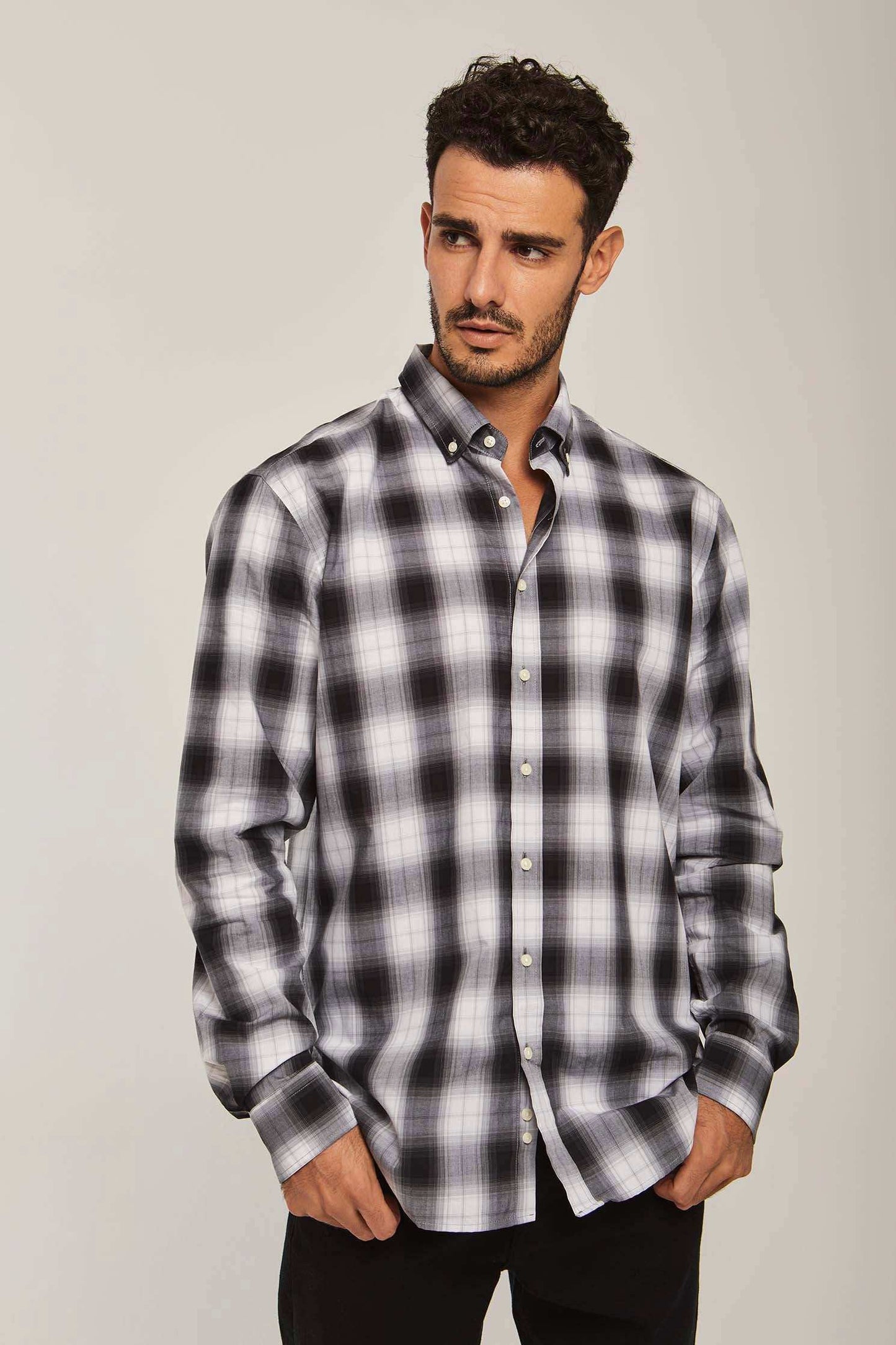 Men Regular Fit Shirt - Black