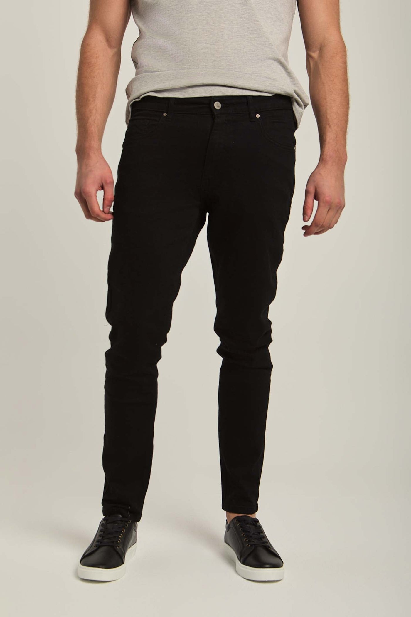 Men Slim-Fit Tapered Leg  Jeans - Blue Black