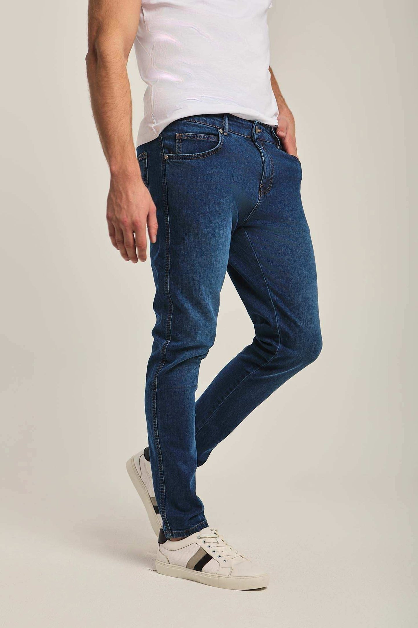 Men Regular Fit Denim - Blue