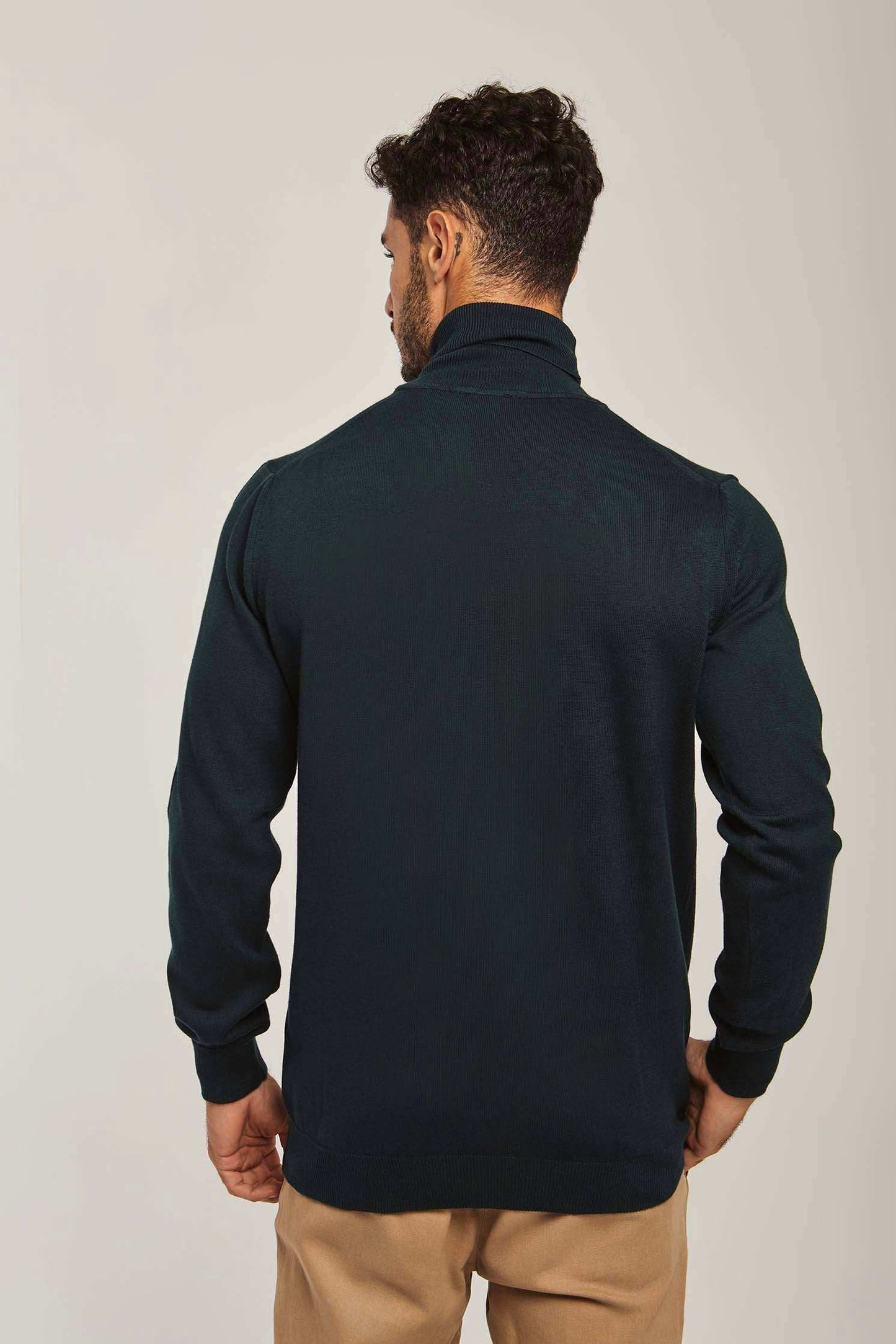Men Regular Fit Pullover - Black