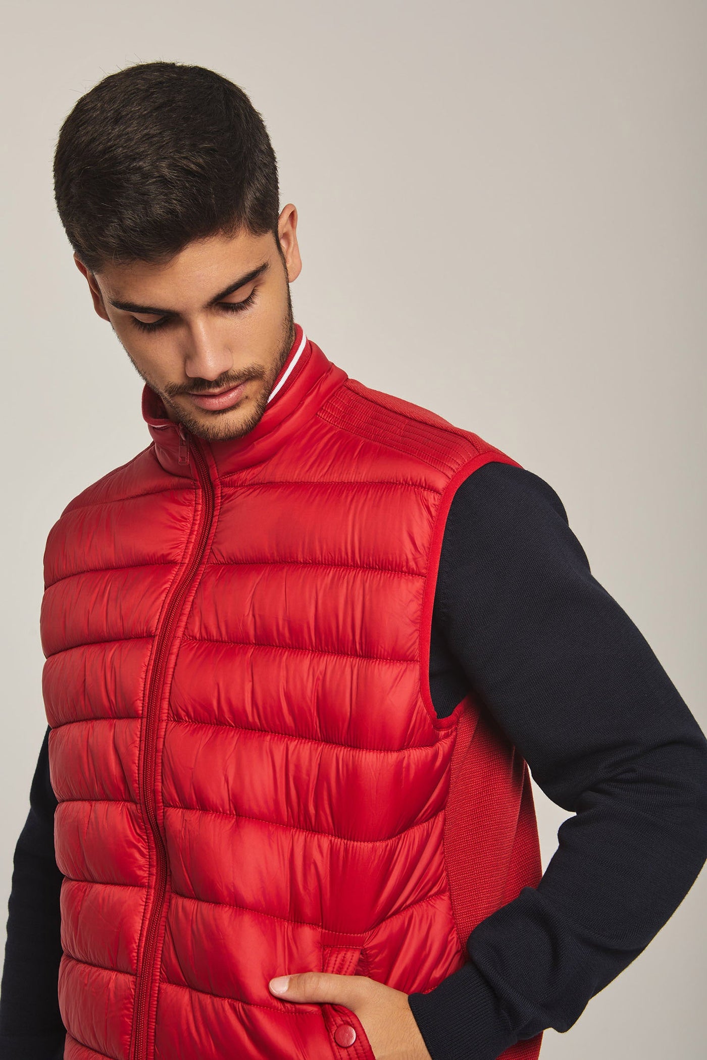 Men Regular Fit Vest - Red