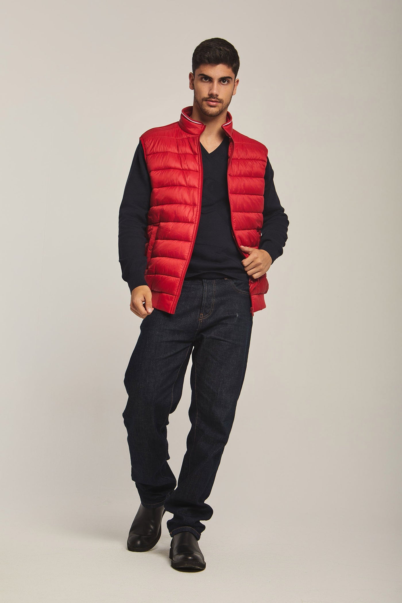 Men Regular Fit Vest - Red