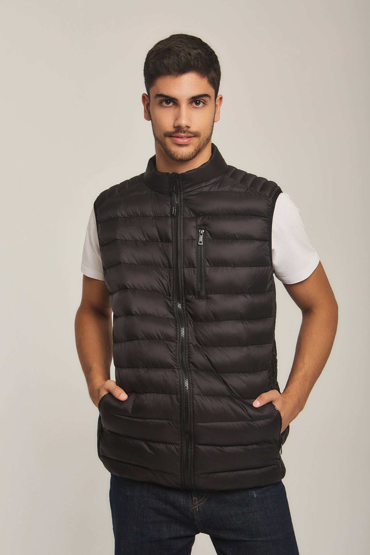 Men Regular Fit Vest - Black