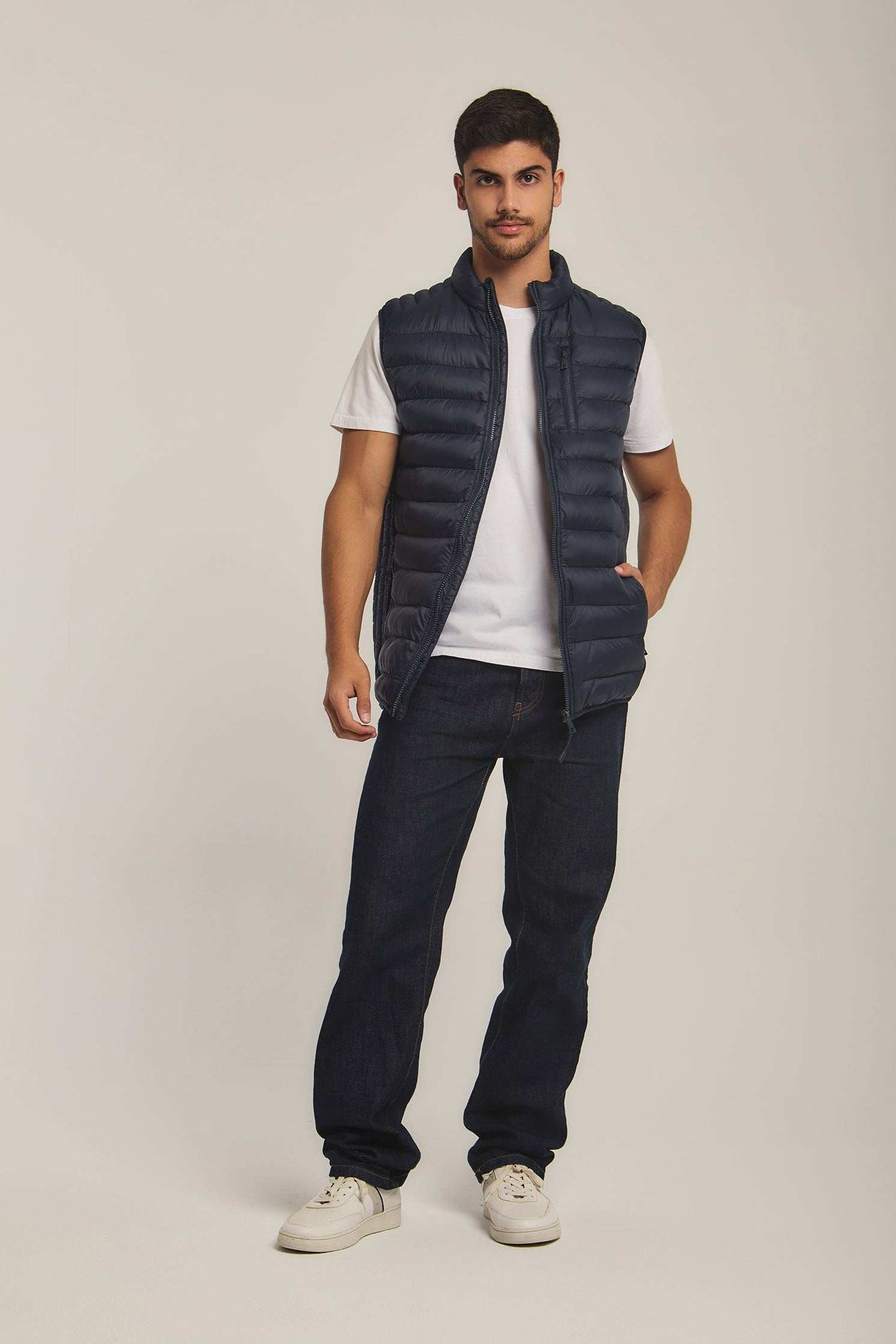 Men Regular Fit Vest - Navy