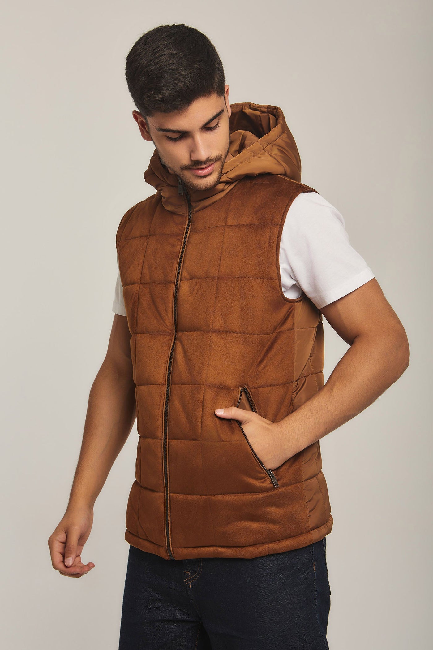 Men Regular Fit Vest - Brown