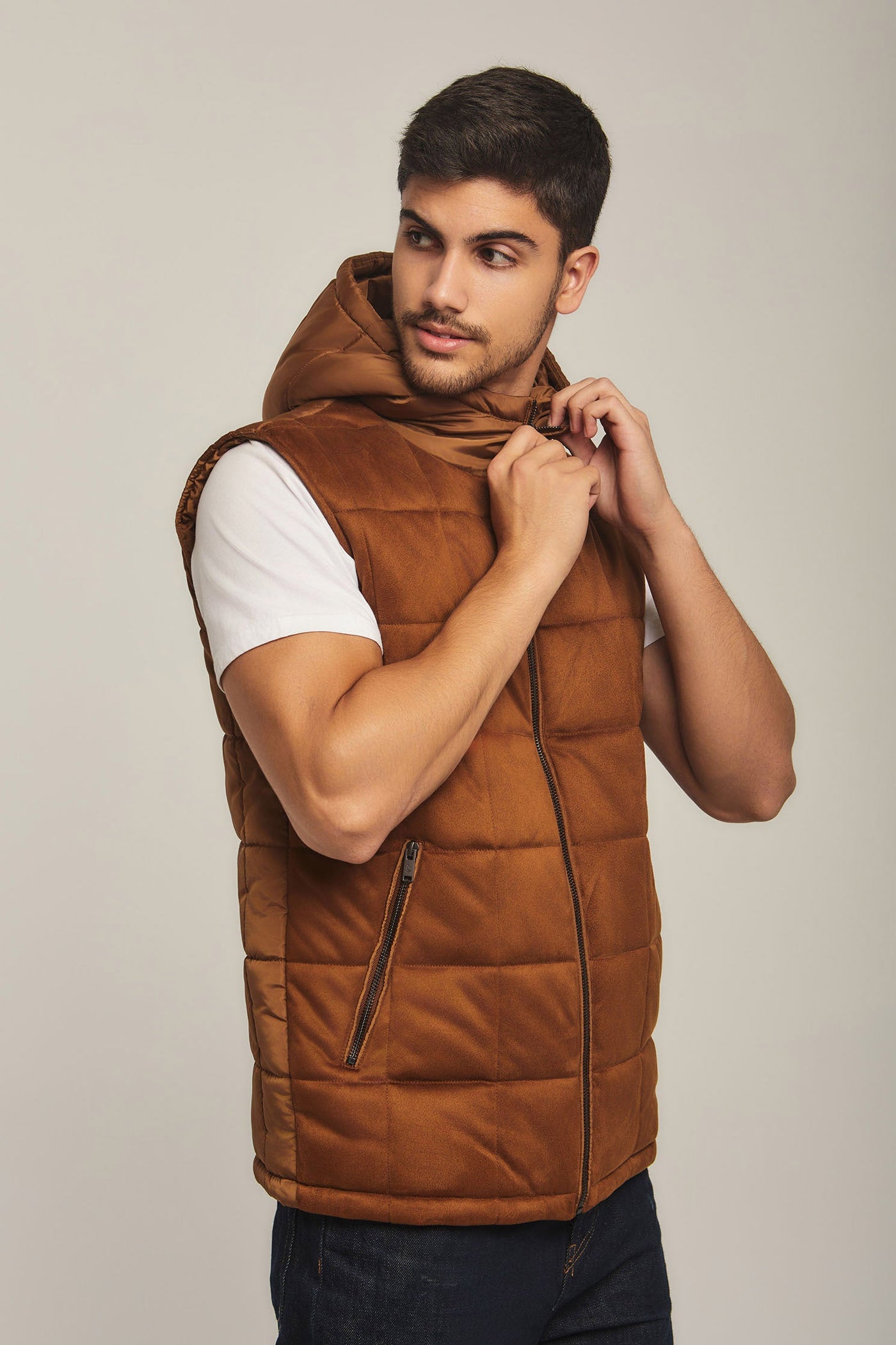 Men Regular Fit Vest - Brown