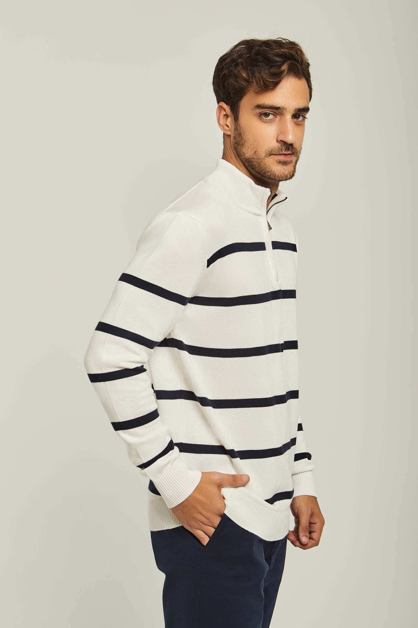 Men Regular Fit Pullover - Off White