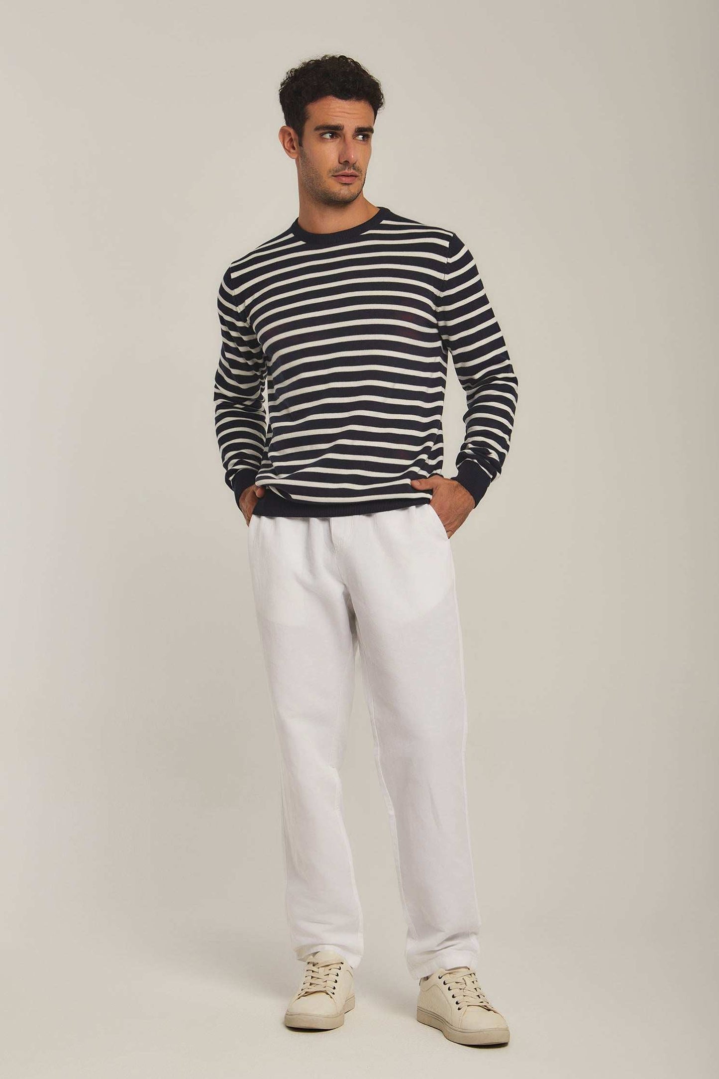 Men Regular Fit Pullover - Navy