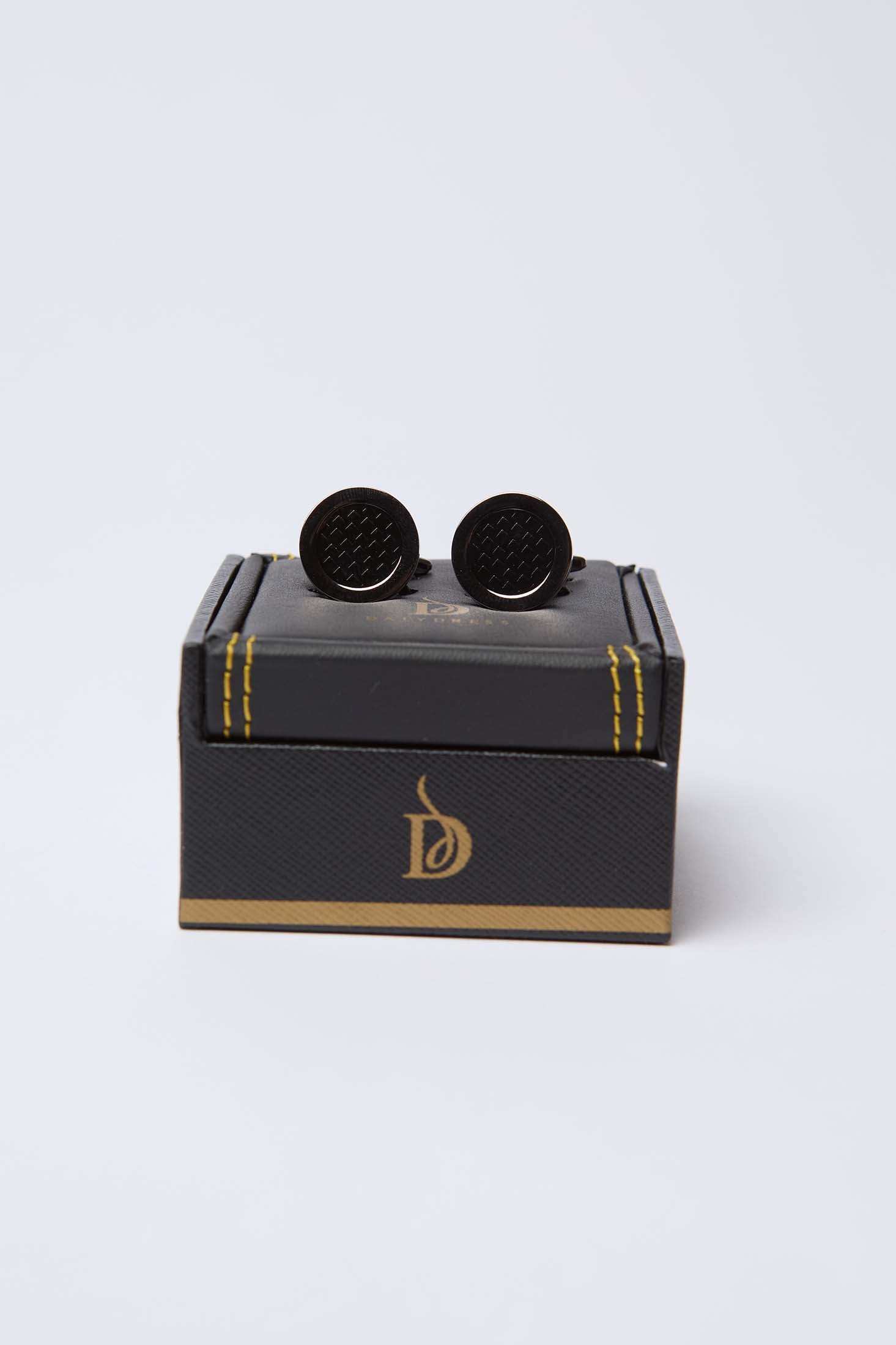 Men Regular Fit Cuff-Link - Black