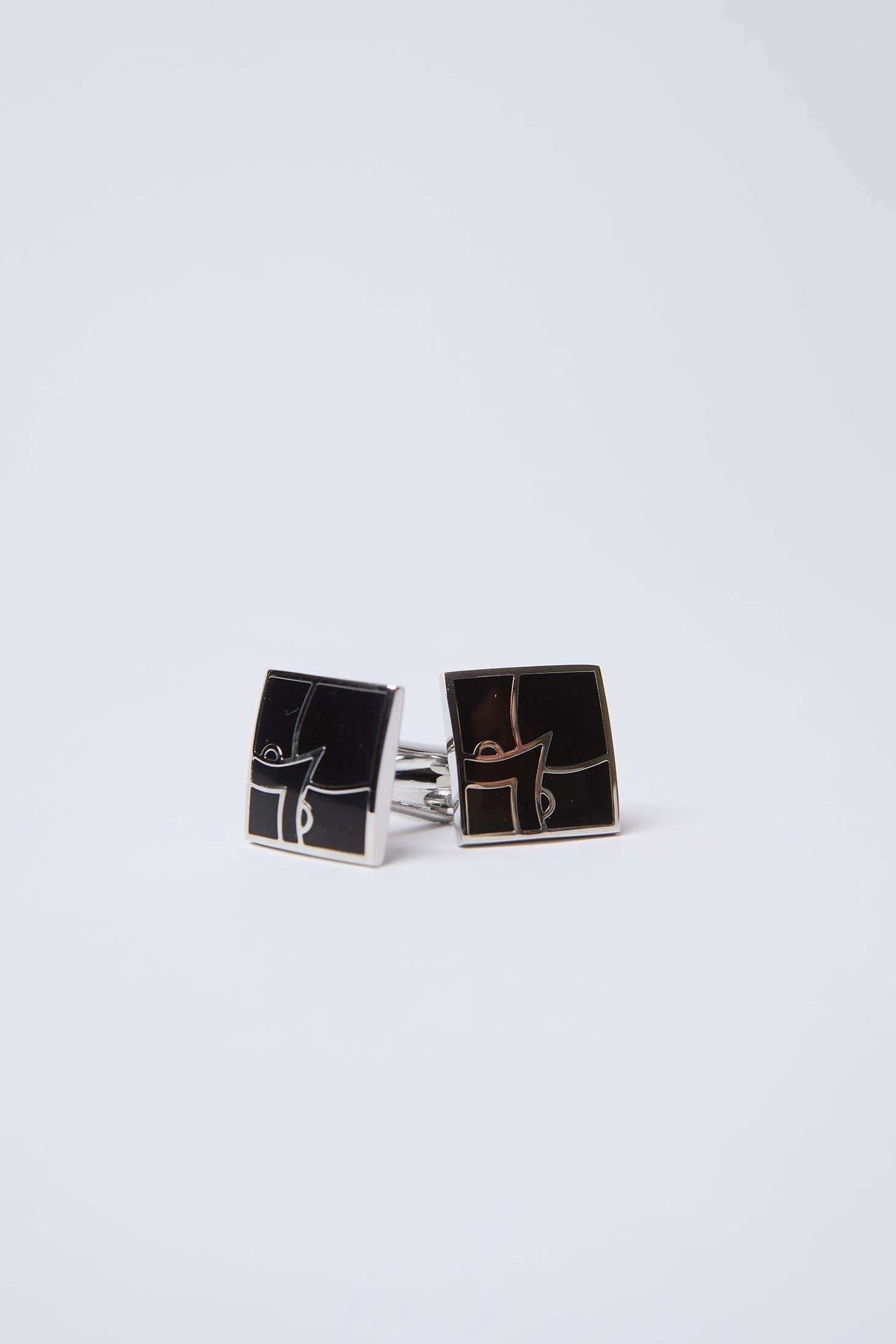 Men Regular Fit Cuff-Link - Silver