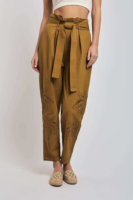 بنطلون نسائي بقصّة عادية - بني