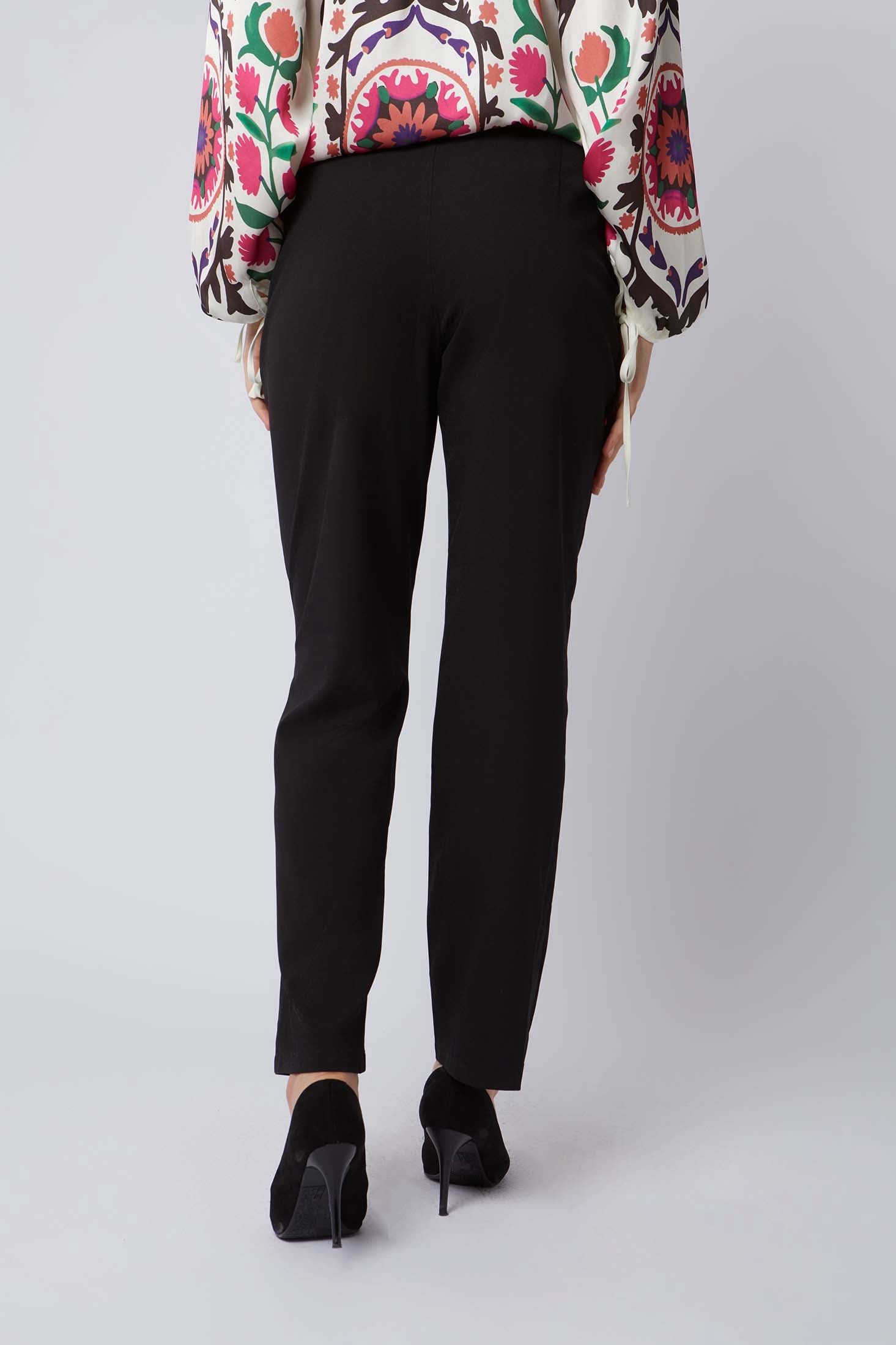 Women Regular Fit Pant