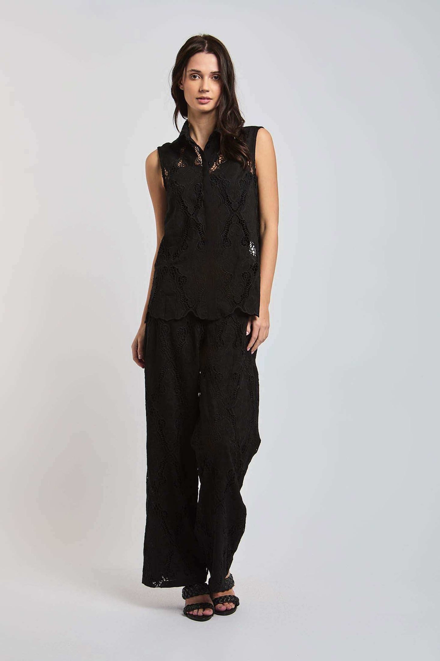 Women Regular Fit Pant