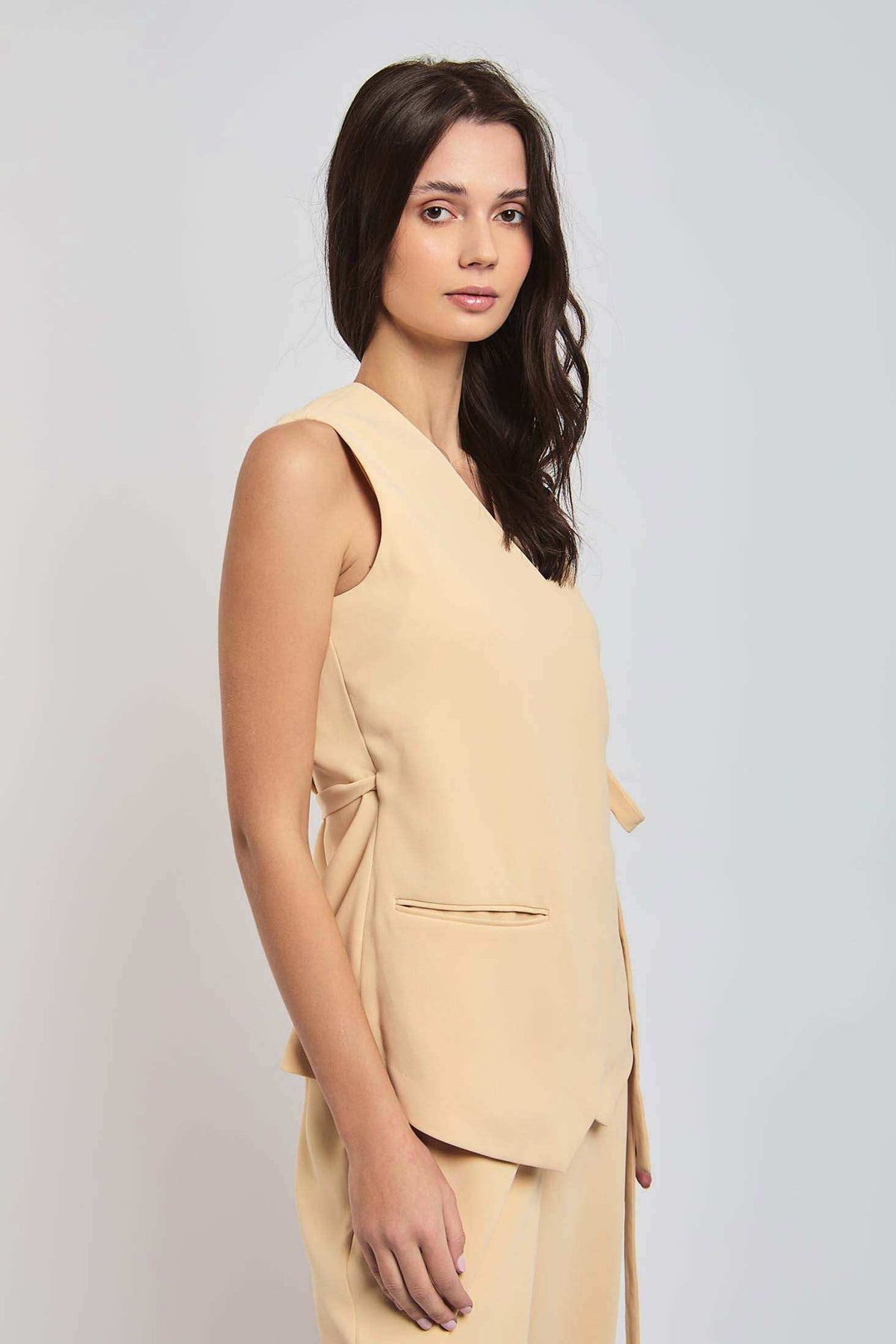Women Regular Fit Vest - Brown