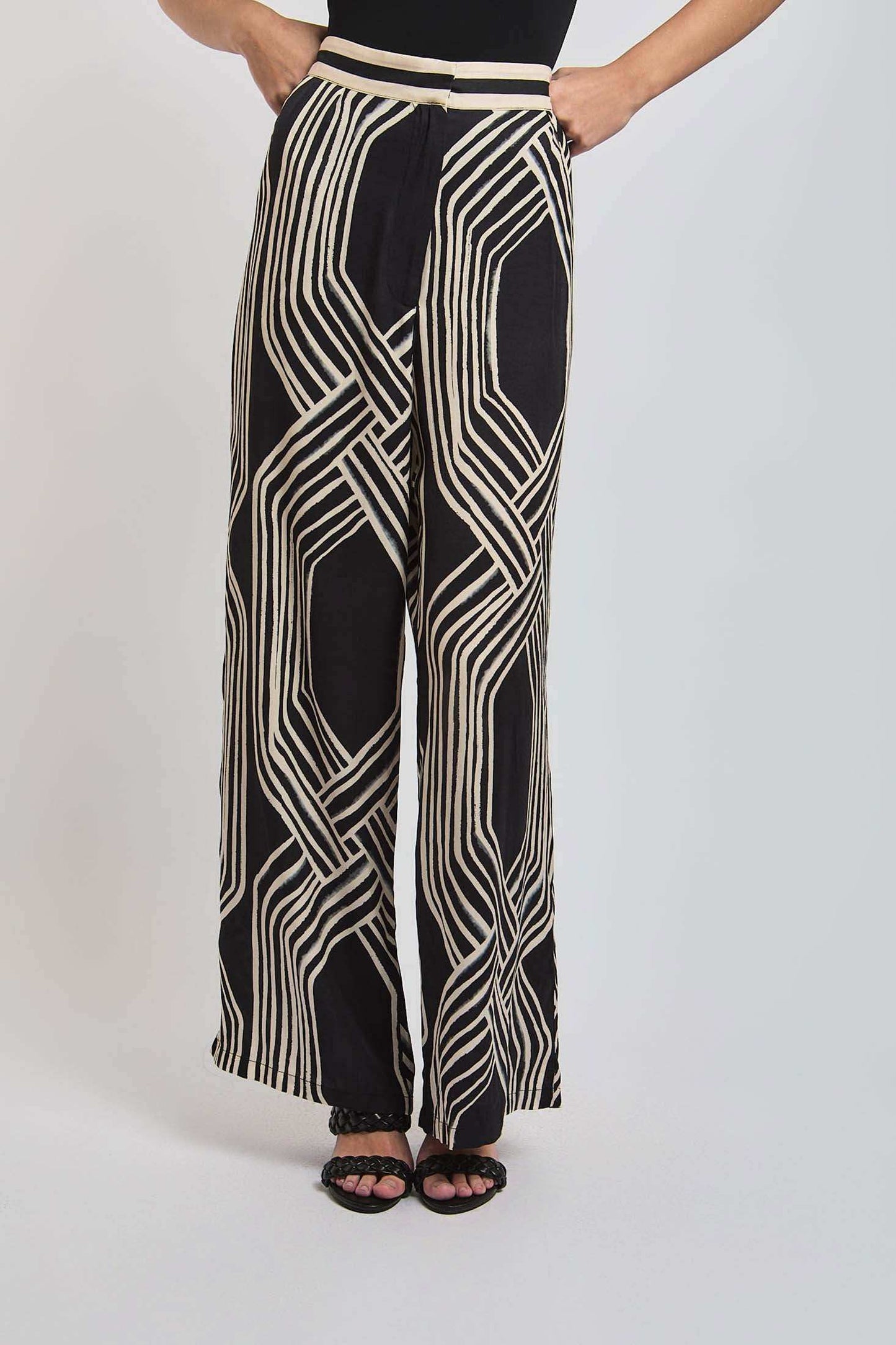 Women Regular Fit Pant - Multicolorcolor