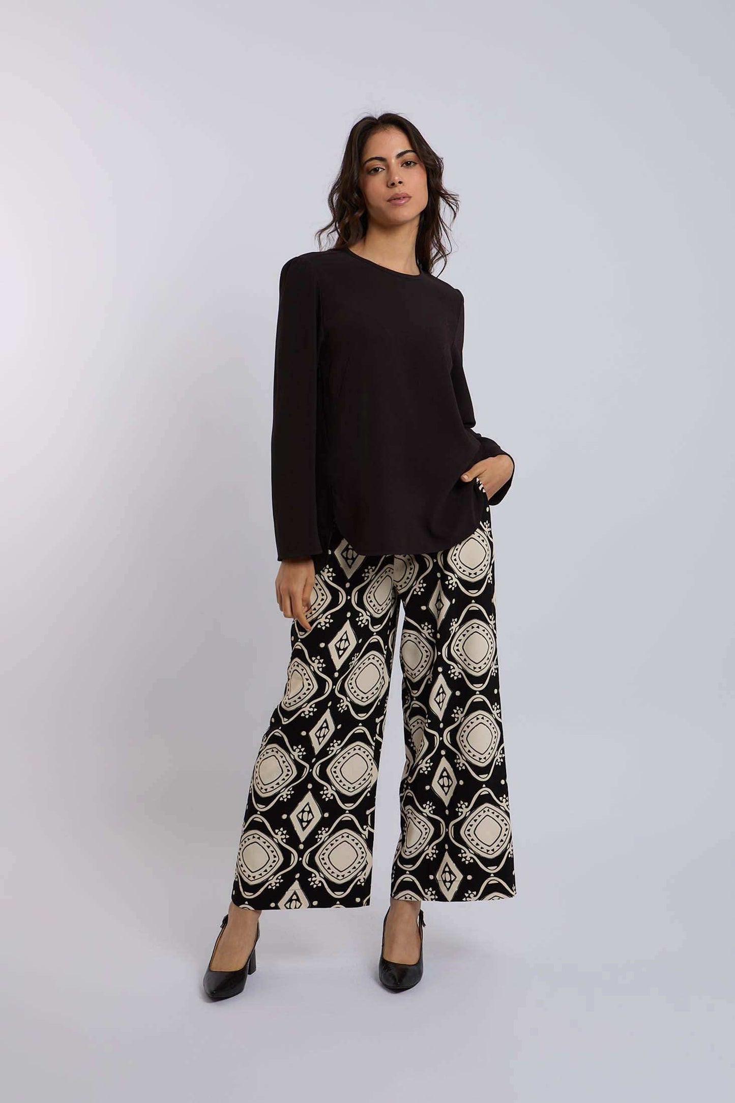 Women Regular Fit Top - Black