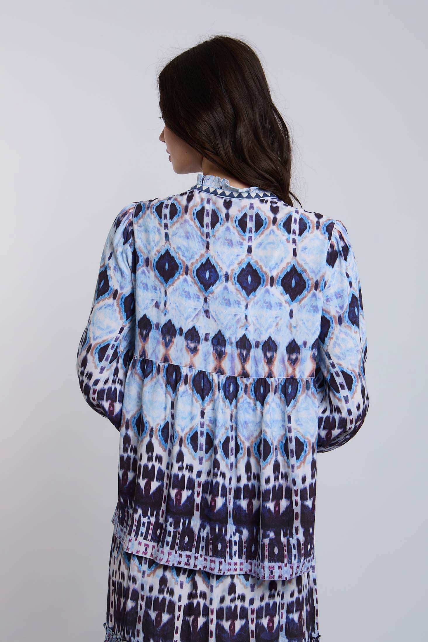 بلوزة نسائية عادية - بنية