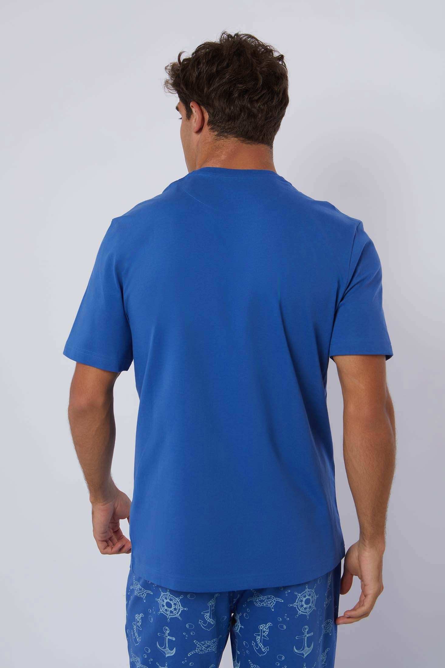 Dalydress men's blue t-shirt and nautical print shorts, back view, casual Egyptian fashion