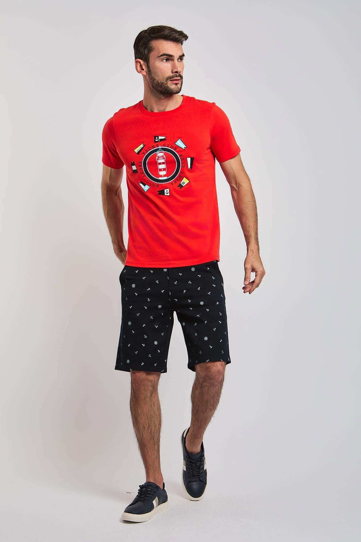 Dalydress men’s casual outfit with red yacht club t-shirt and navy printed shorts