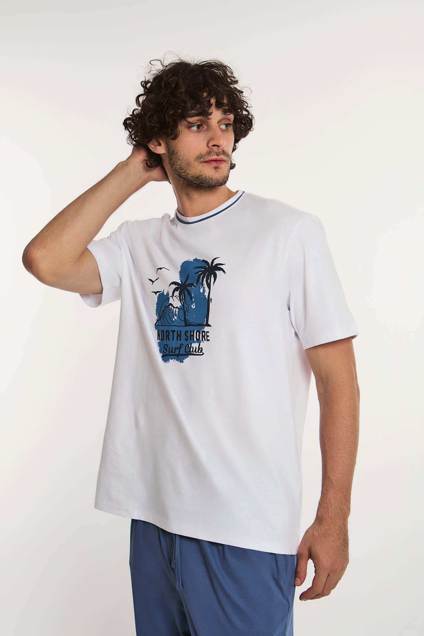 Dalydress men's white t-shirt with North Shore Surf Club print and blue shorts, casual outfit