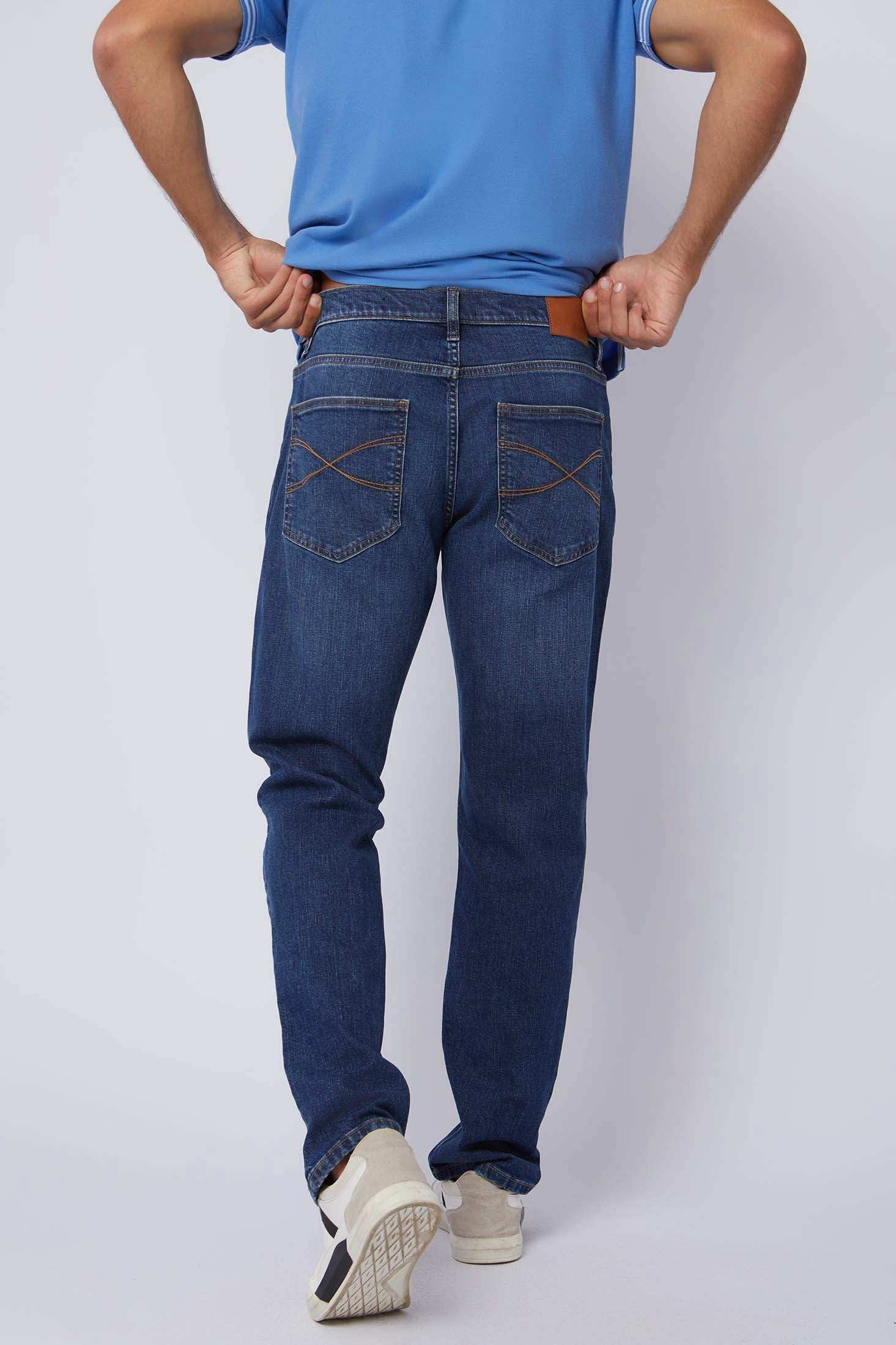 Dalydress men's blue jeans with back pocket stitching and leather patch, casual style