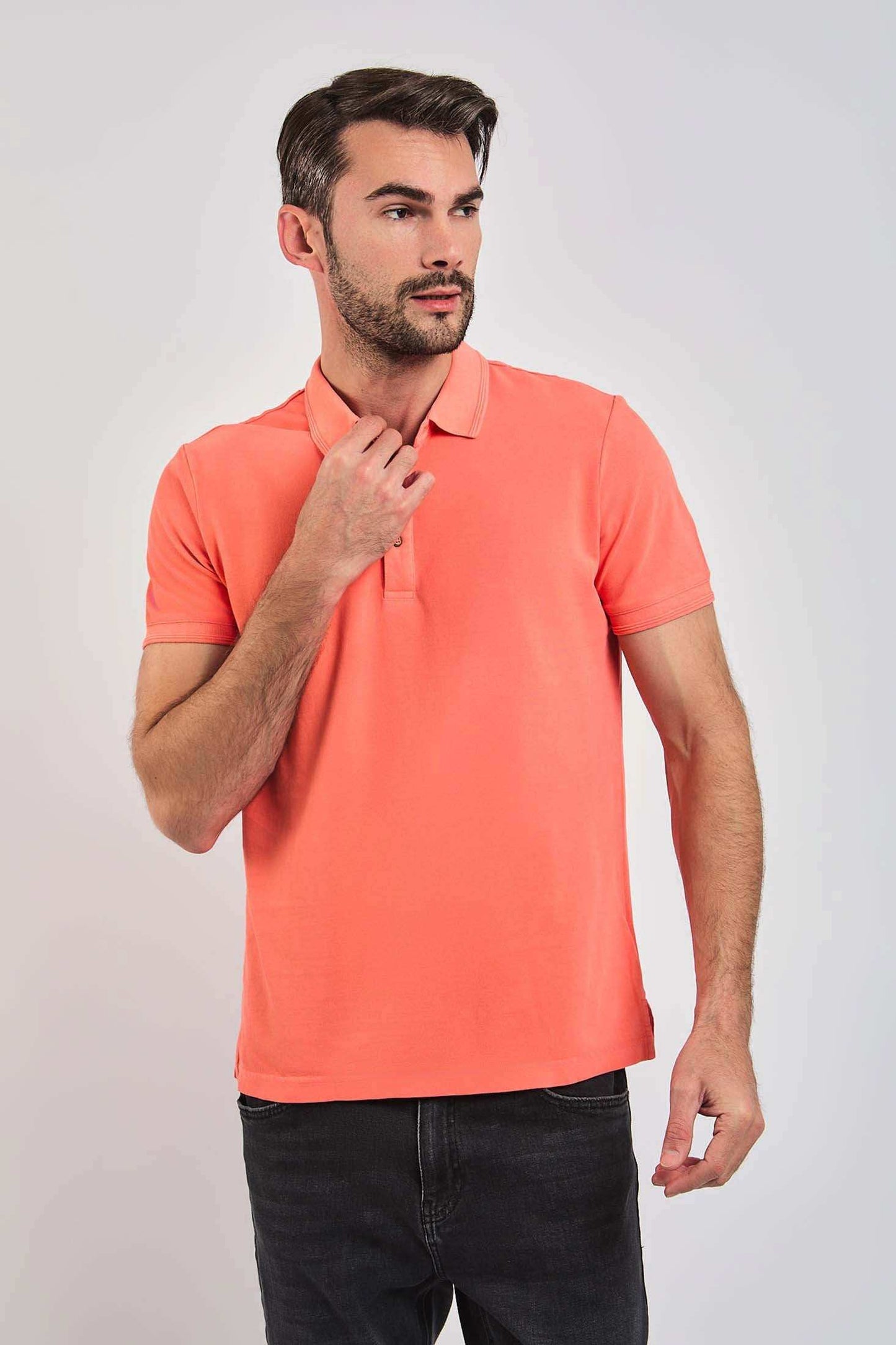 بولو الرجال العادي - الأبيض