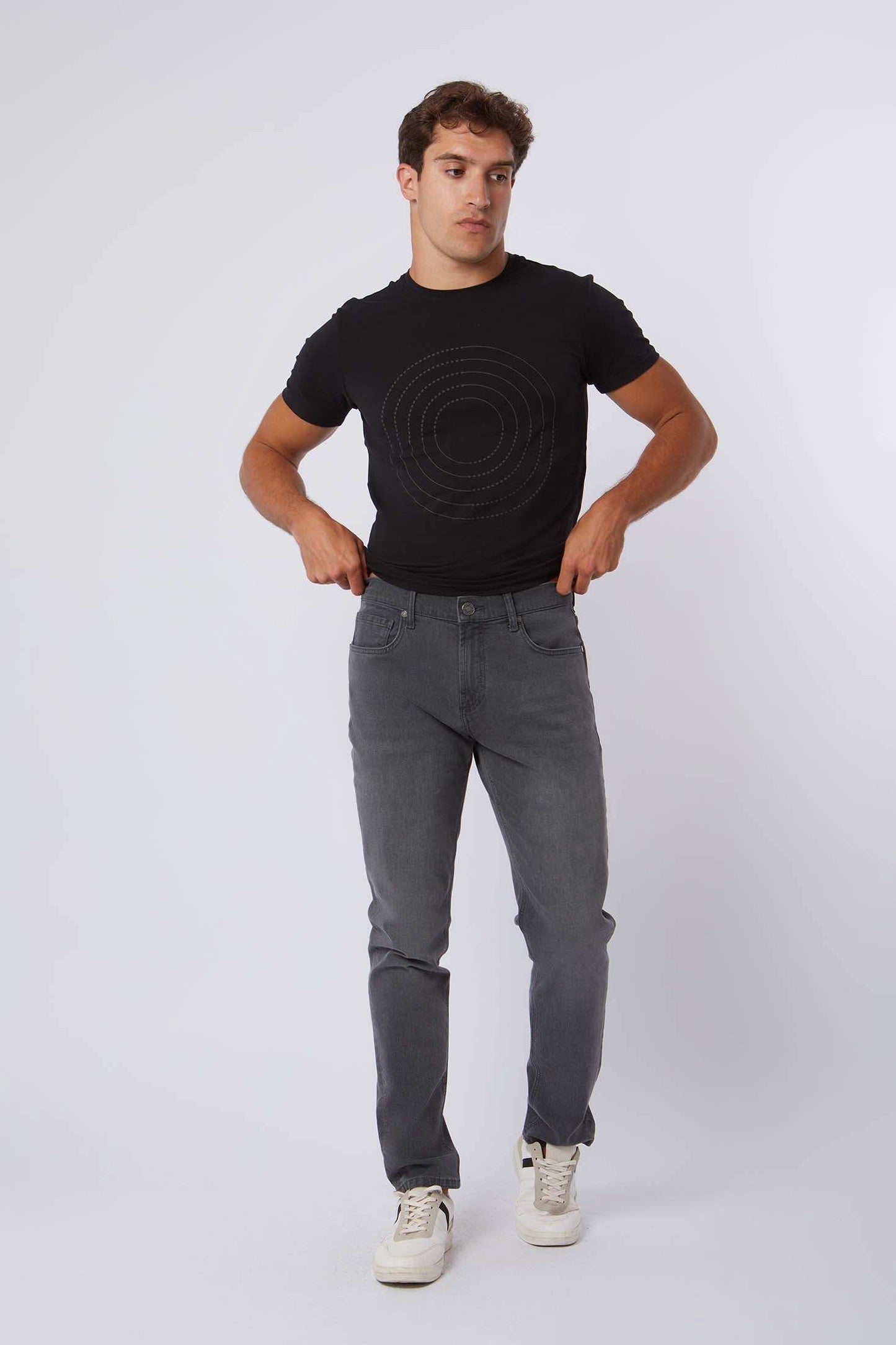 Men Regular Fit Denim - Grey