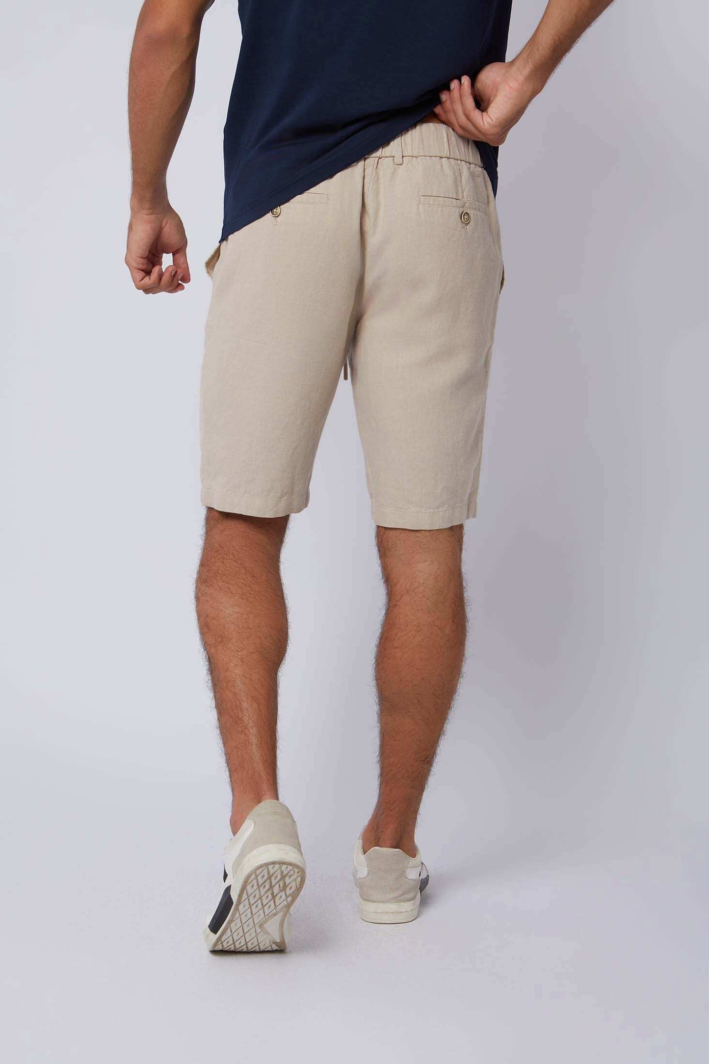 شورتات الرجال الضيقة - البحرية