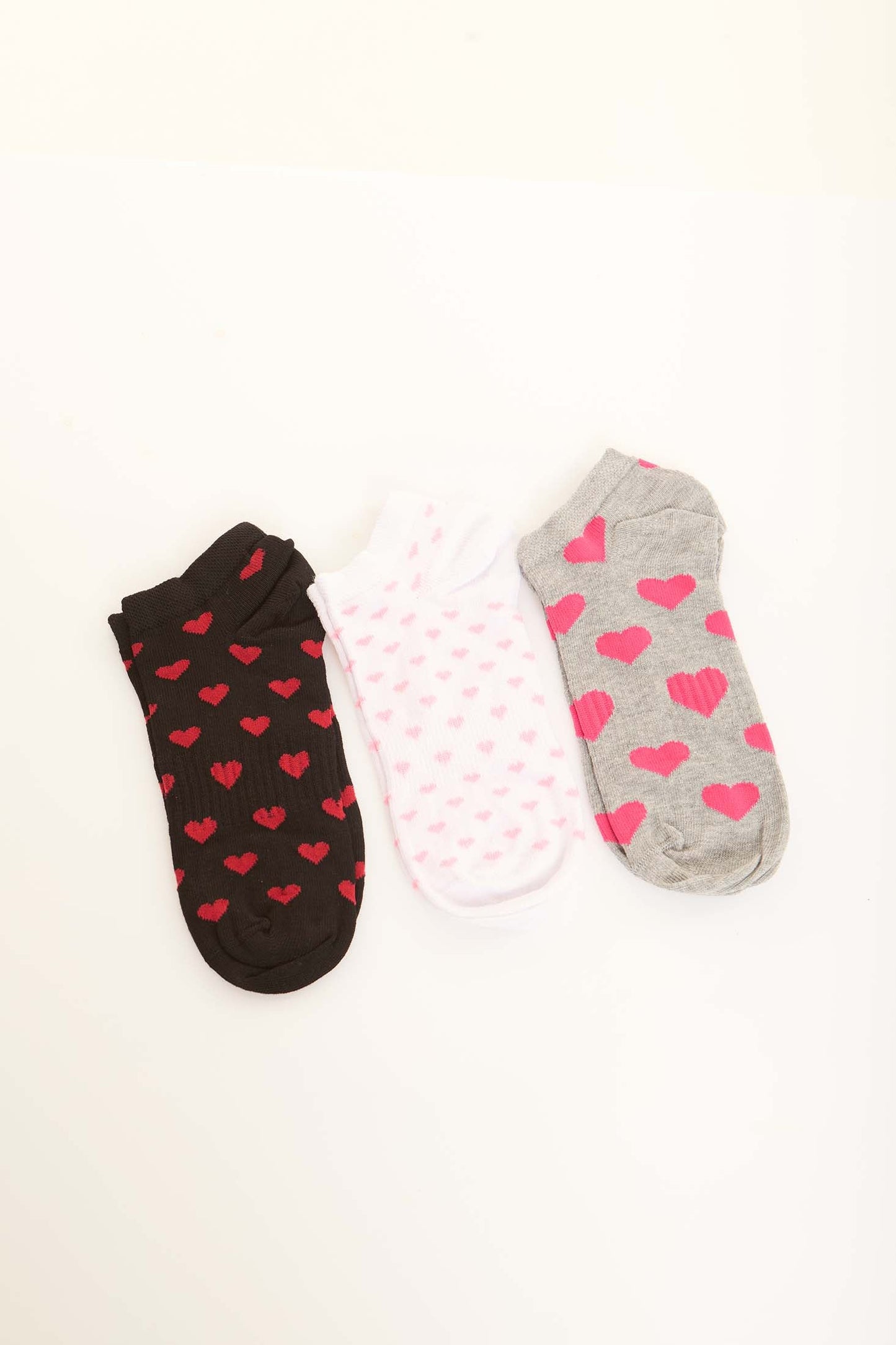 Low-Cut Heart Print Liner Socks - Pack of Three