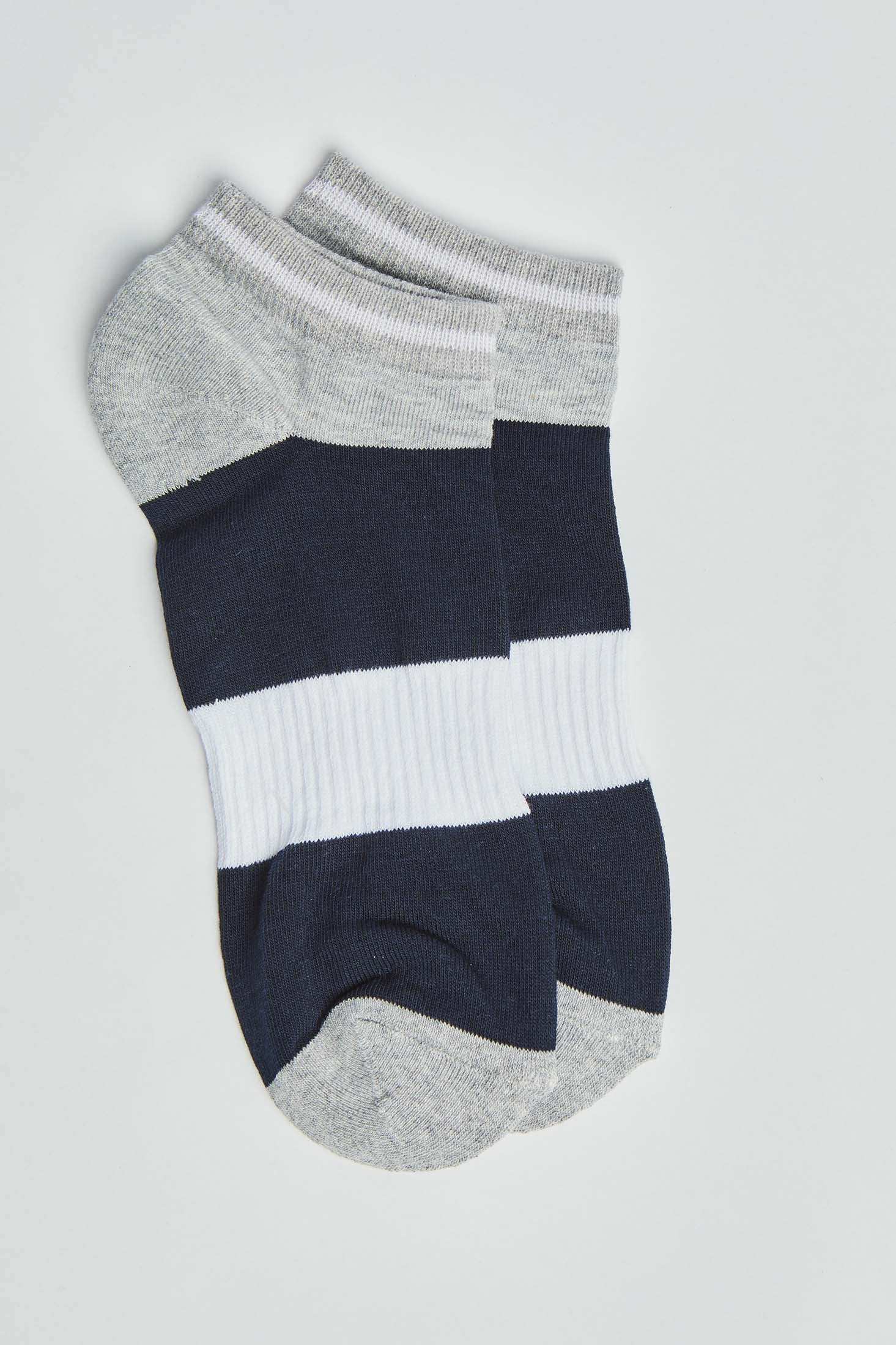 Pair of ankle socks with grey toes and cuffs, navy body, and white stripe detail
