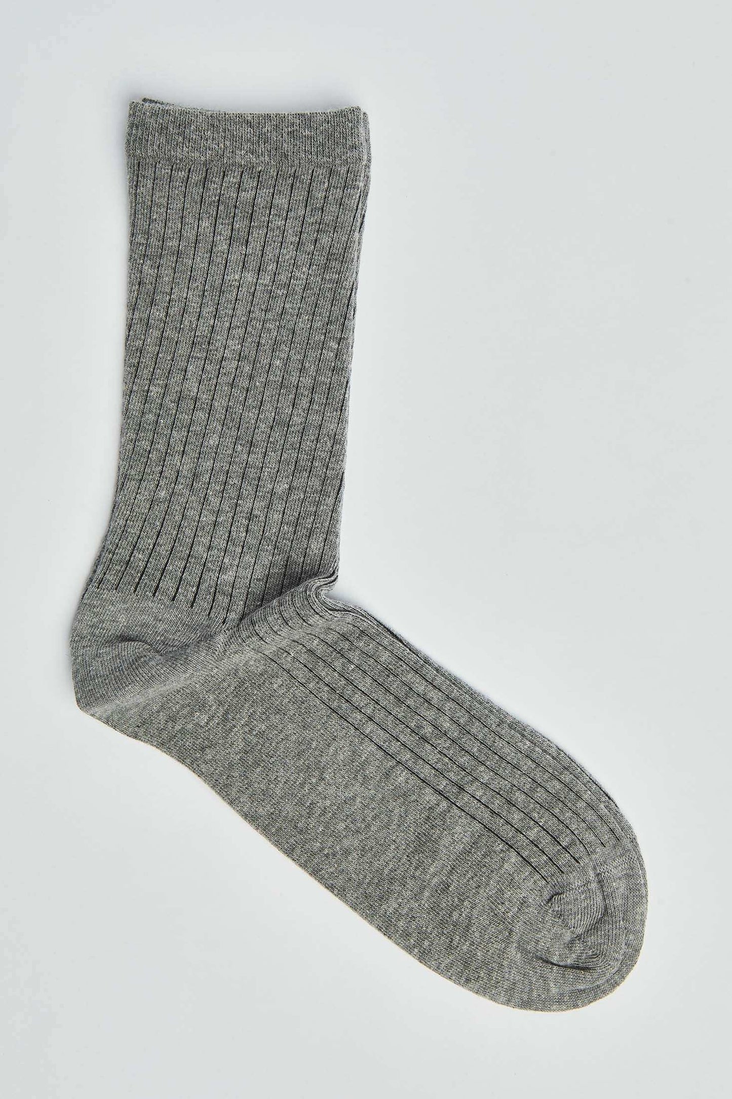 Gray ribbed crew sock for men on a white background