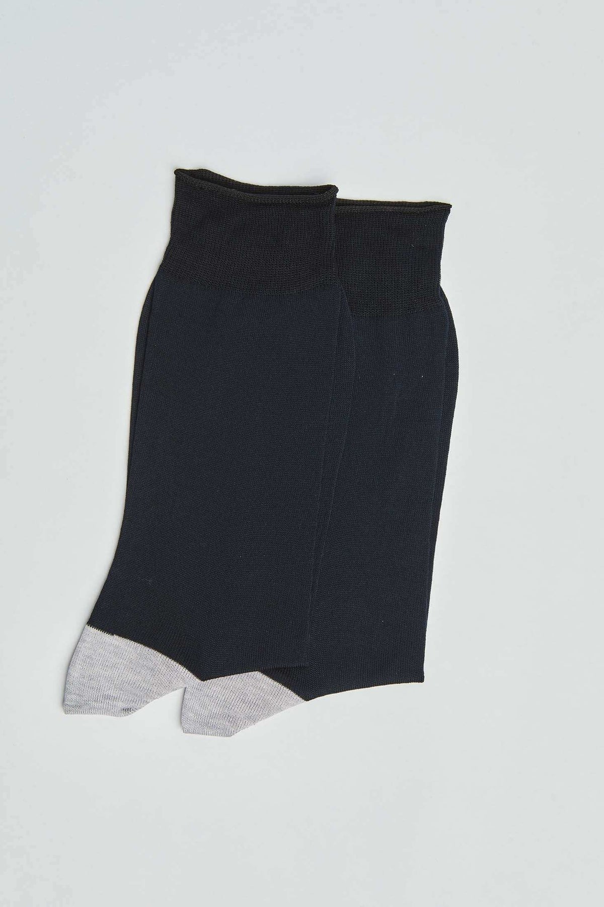 Solid Slip On Mid-Calf Socks