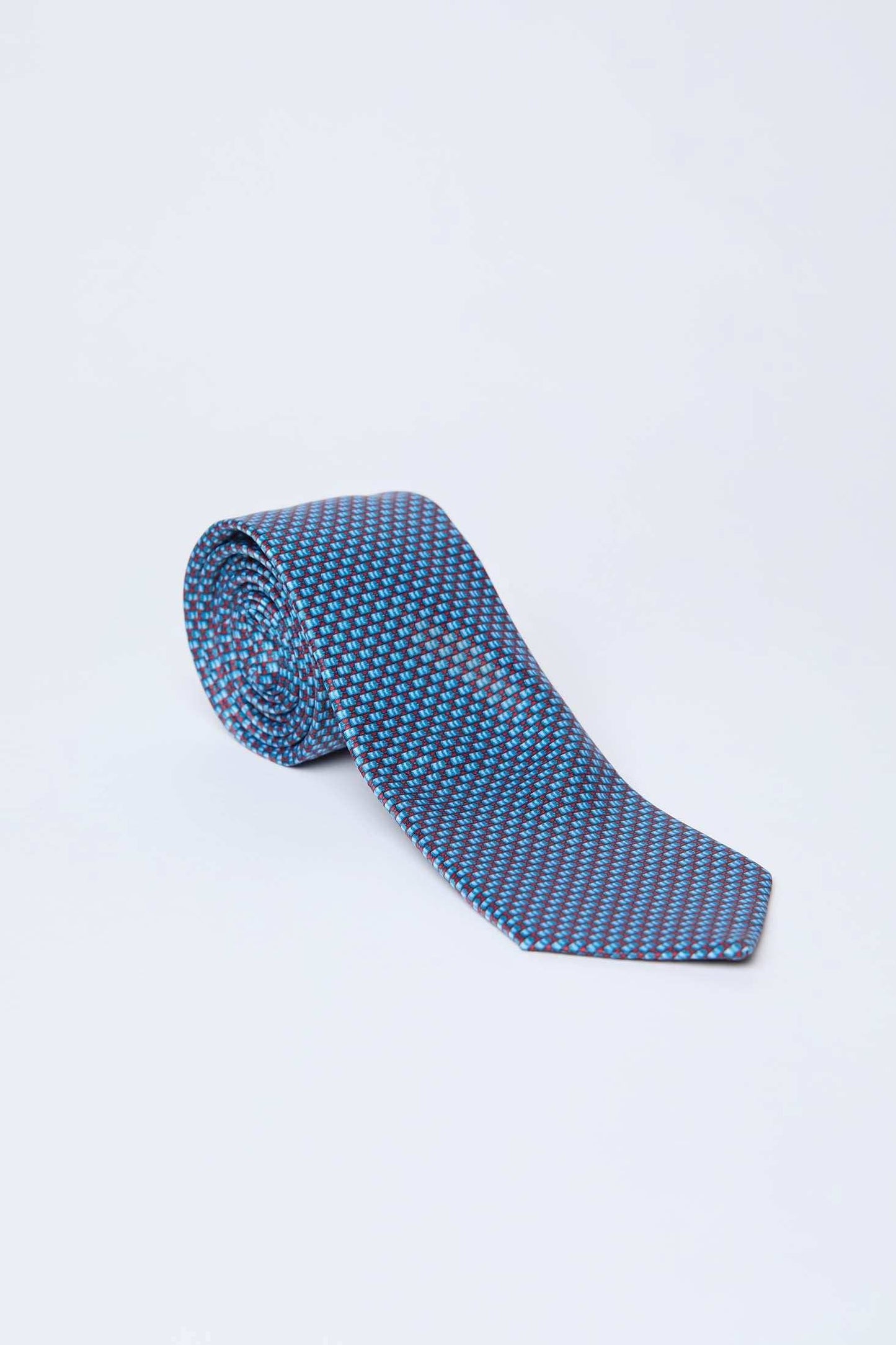 Dalydress men's blue patterned necktie on a plain white background