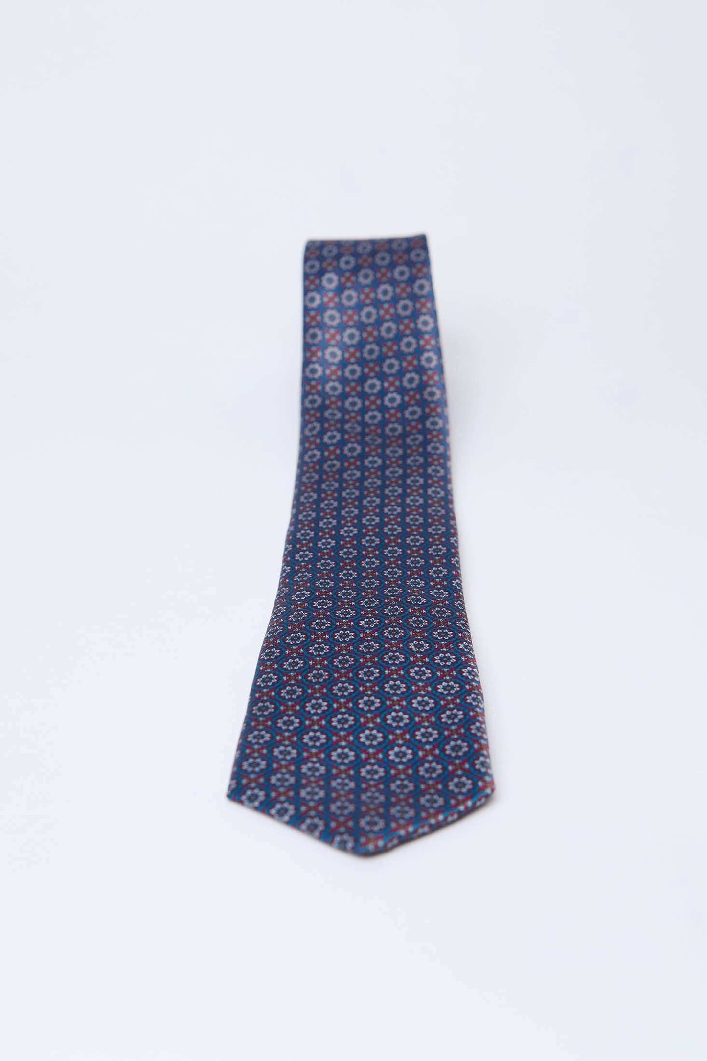Dalydress men's blue geometric patterned tie on white background, Egyptian fashion accessory
