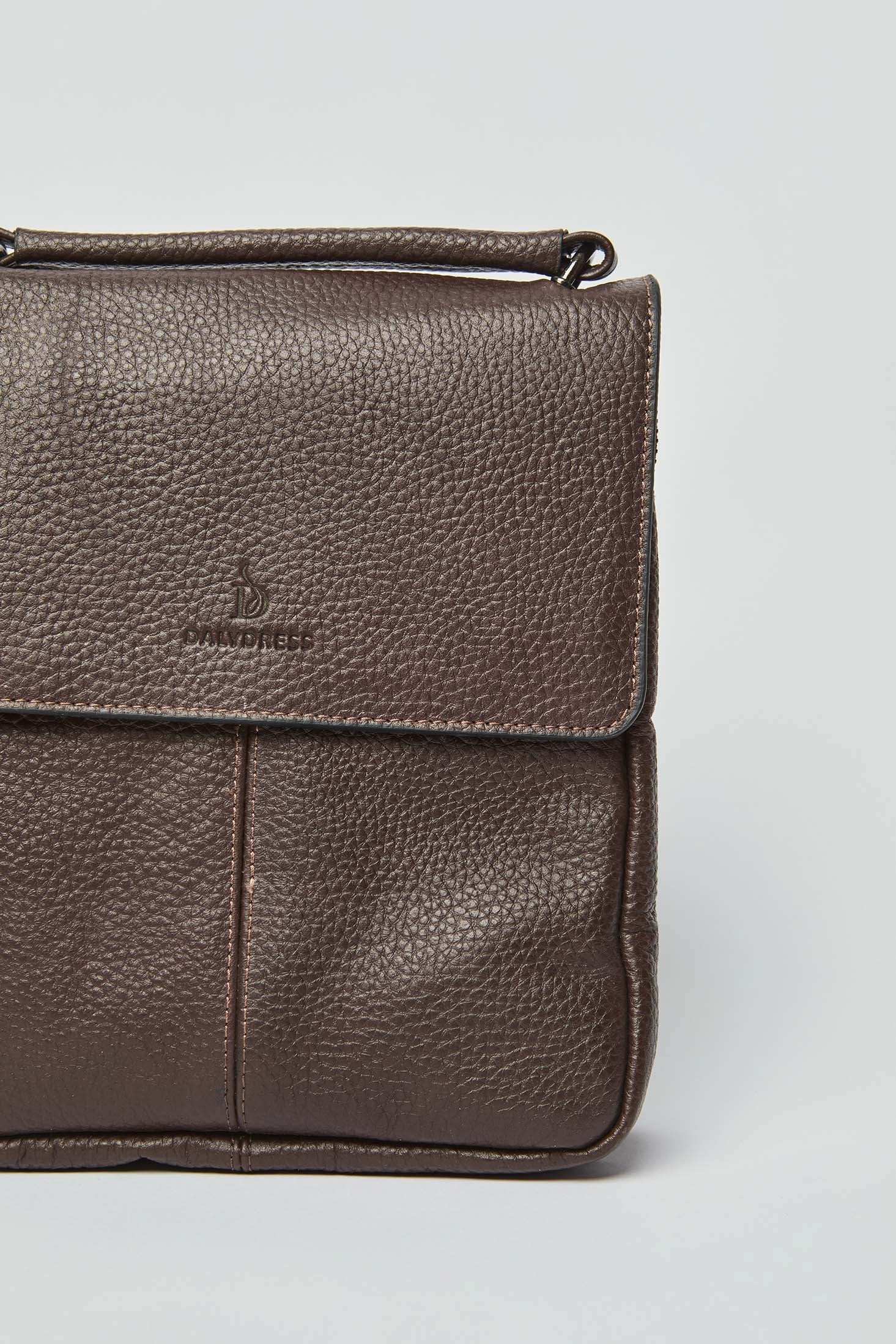 Dalydress brown leather men's bag with textured finish and top handle