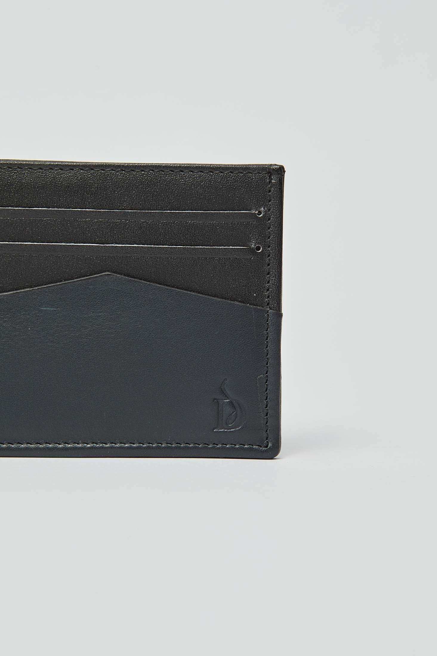 Dalydress black leather men's card holder with embossed logo and multiple slots
