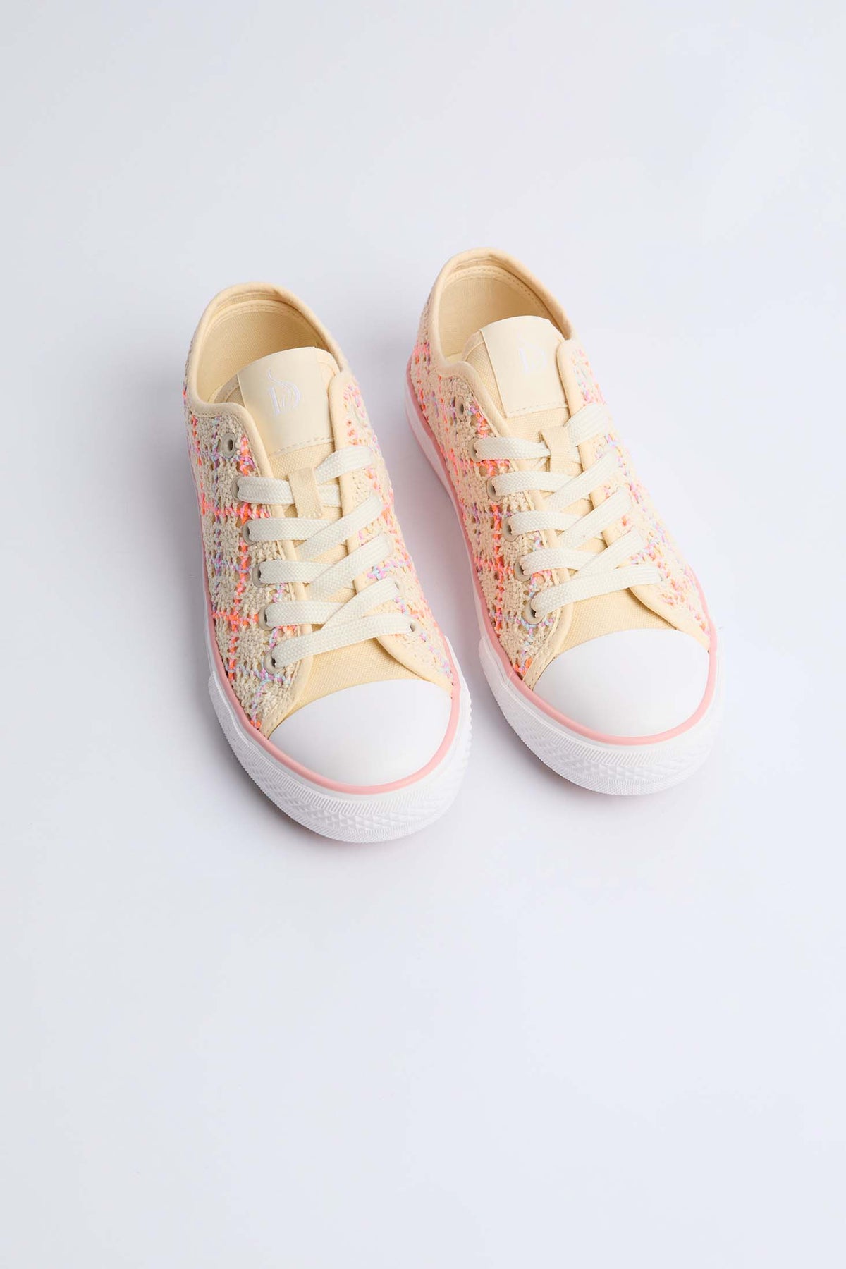 Women's Shoes - Pink