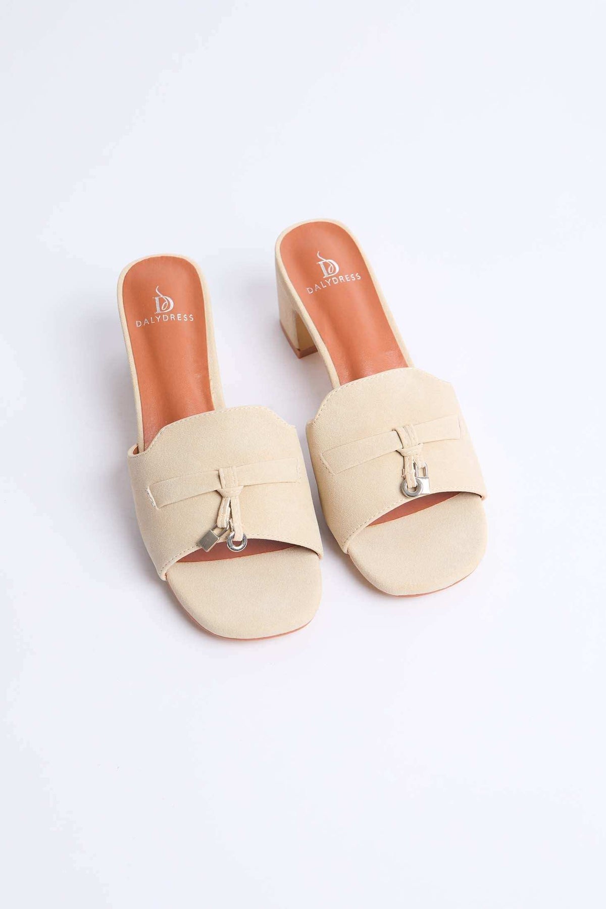 Women Shoes - Brown