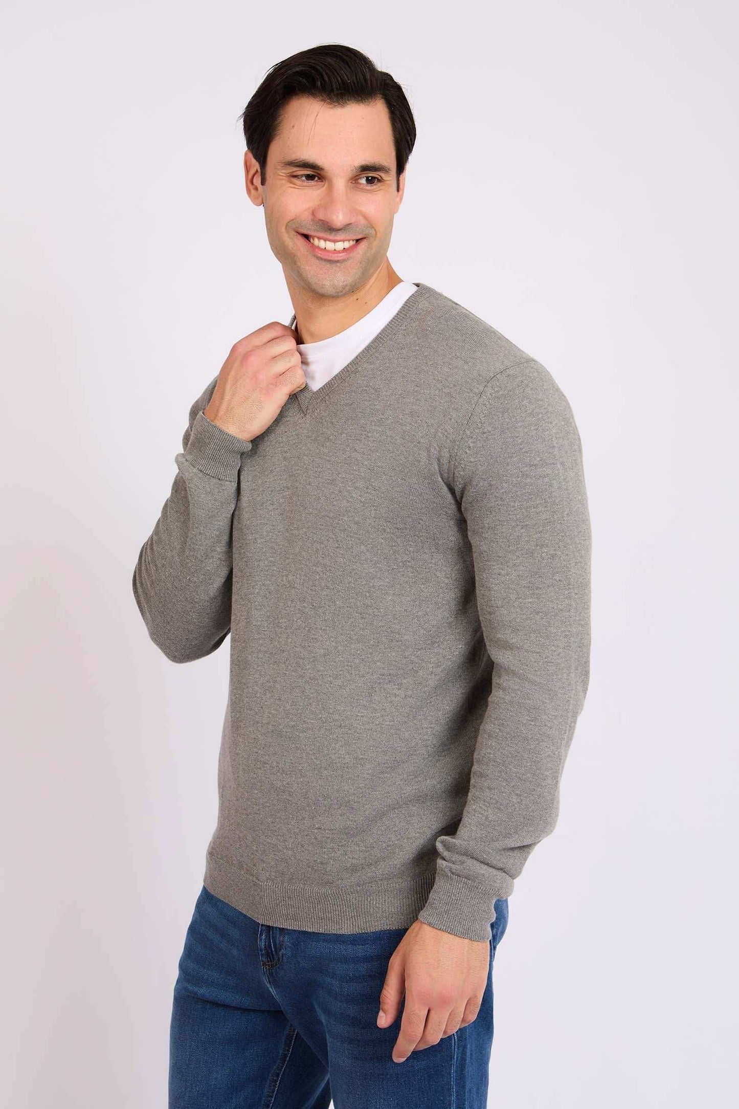 Men Regular Fit Pullover Grey
