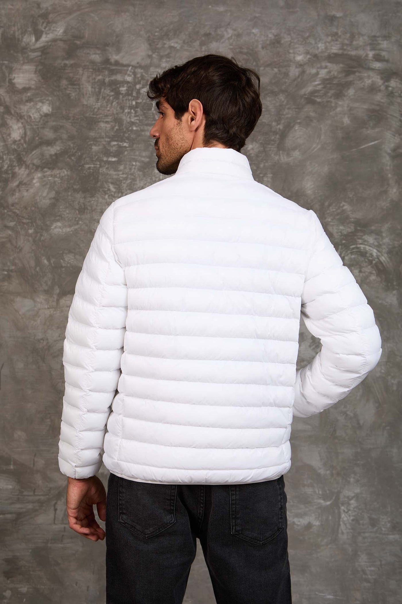 Men Basic Puffer Jacket - White