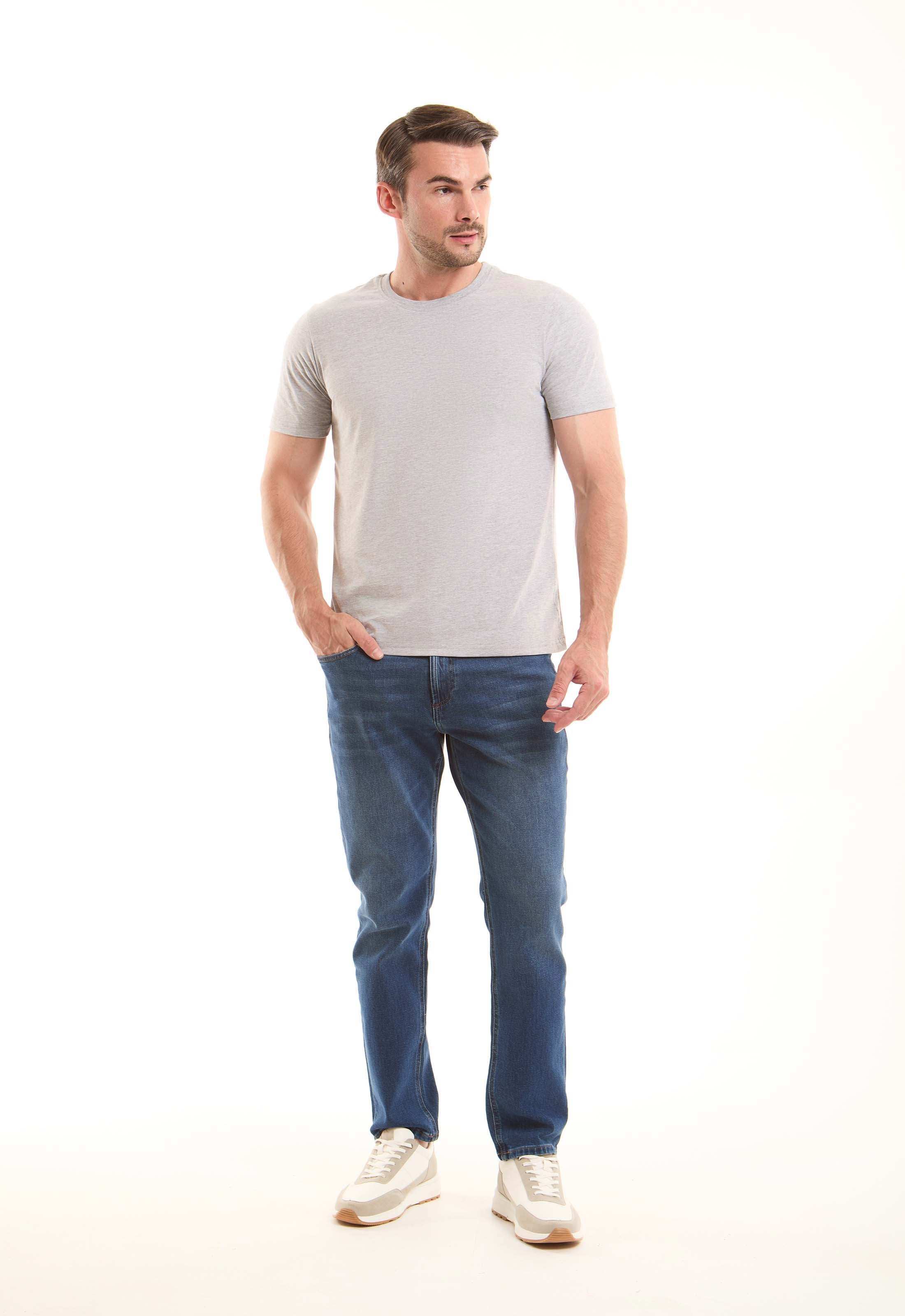 Slim-Fit Stretch Jeans