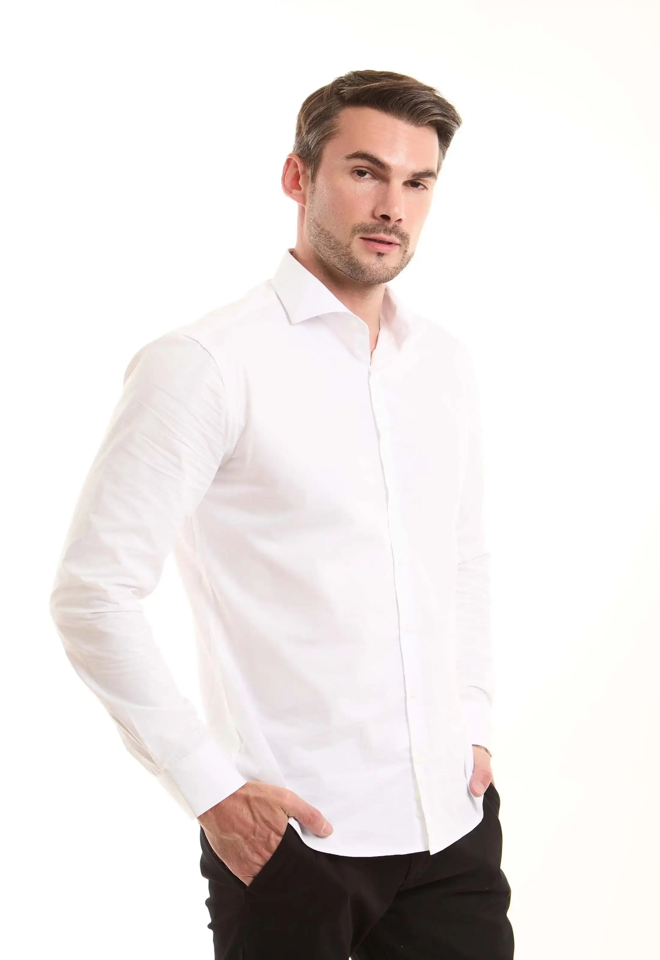 Solid Long Sleeves Buttoned Shirt