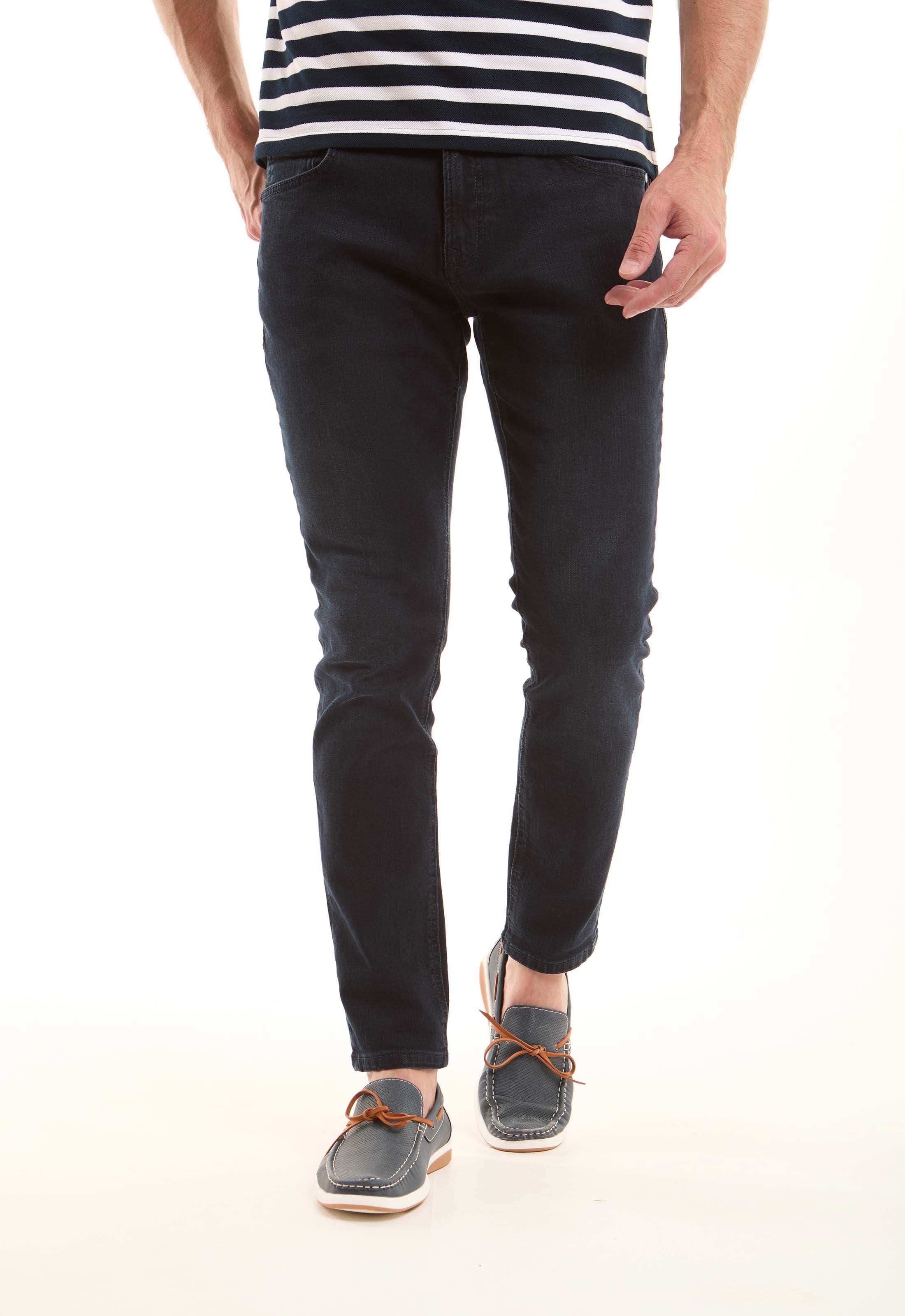 Slim-Fit Stretch Jeans